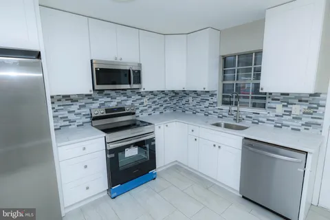 70 Dorchester Drive Unit C, Lakewood, NJ 08701 - MLS#: NJOC2031604