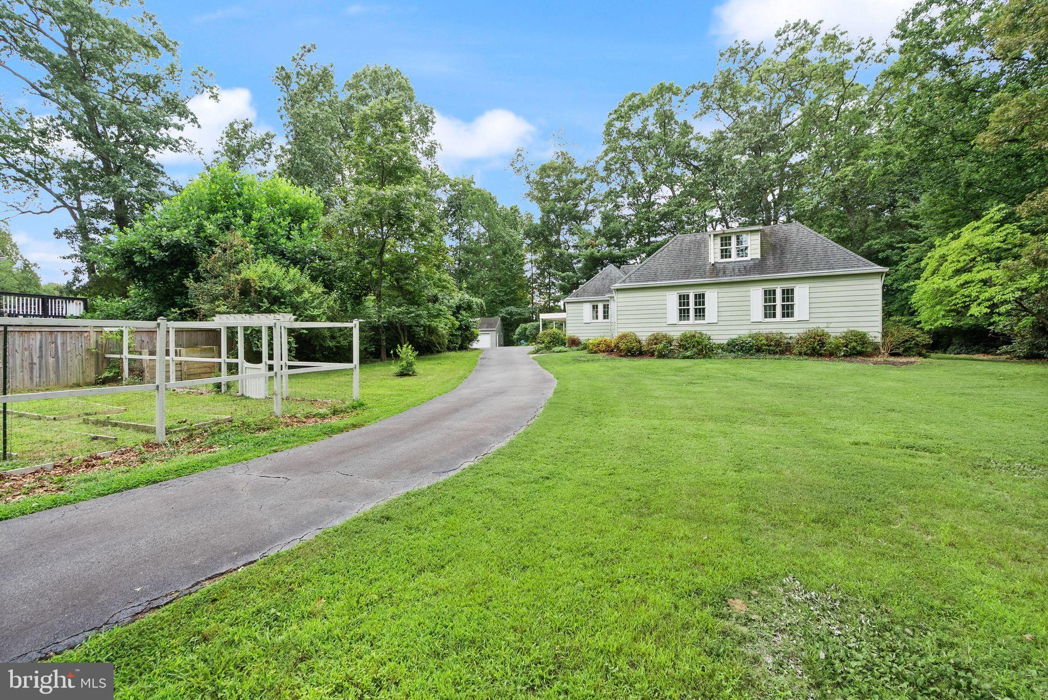 7551 MARSHALL DRIVE
