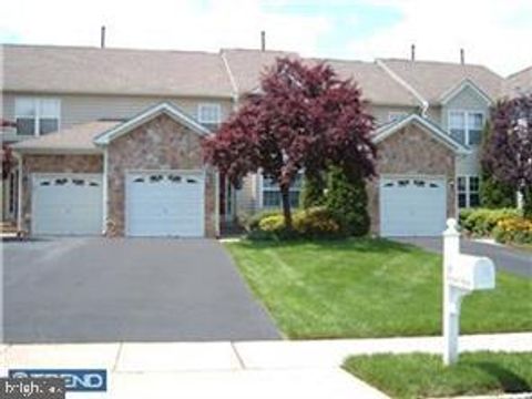 16 HOGAN WAY MOORESTOWN NJ 08057