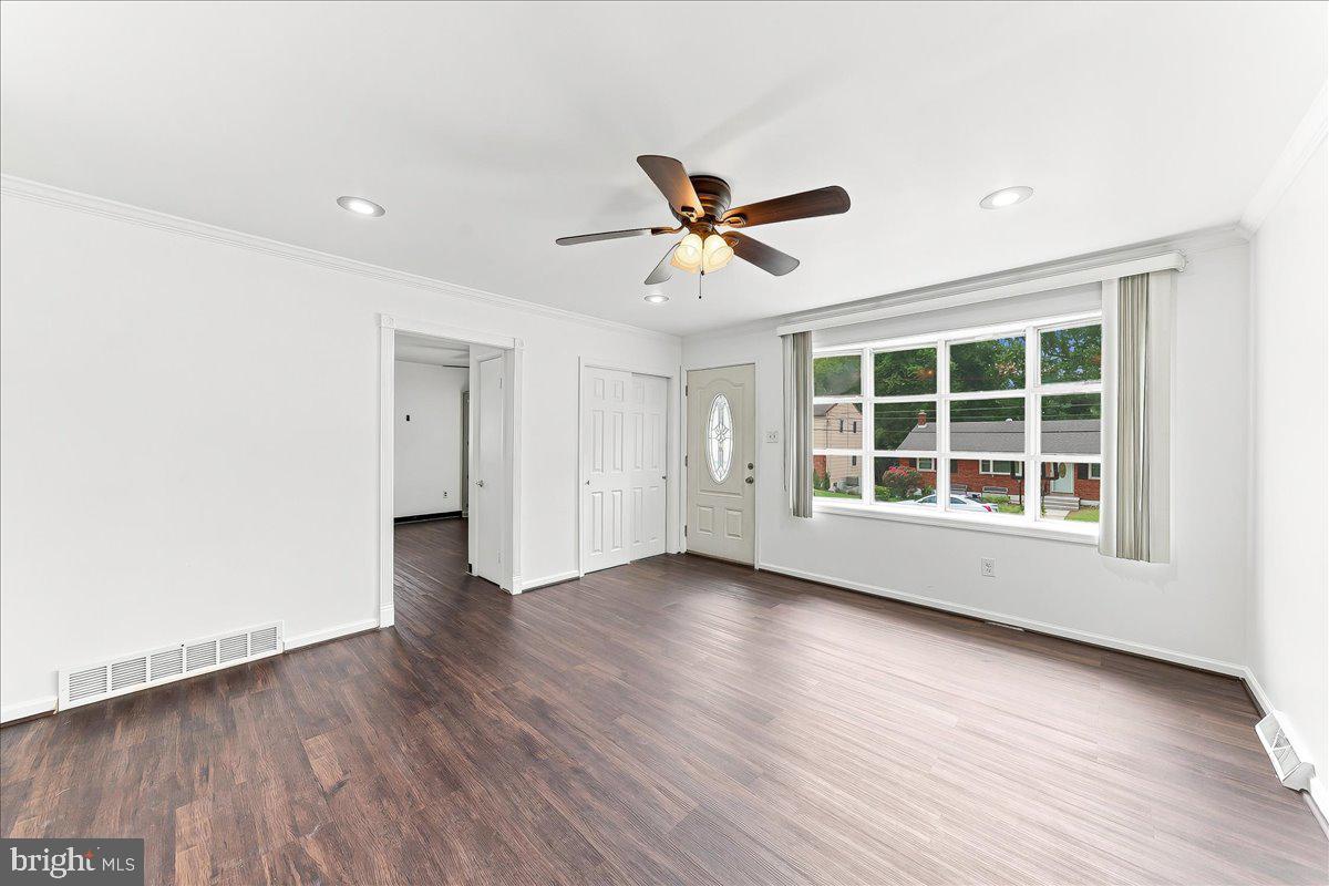 426 SHARP AVENUE