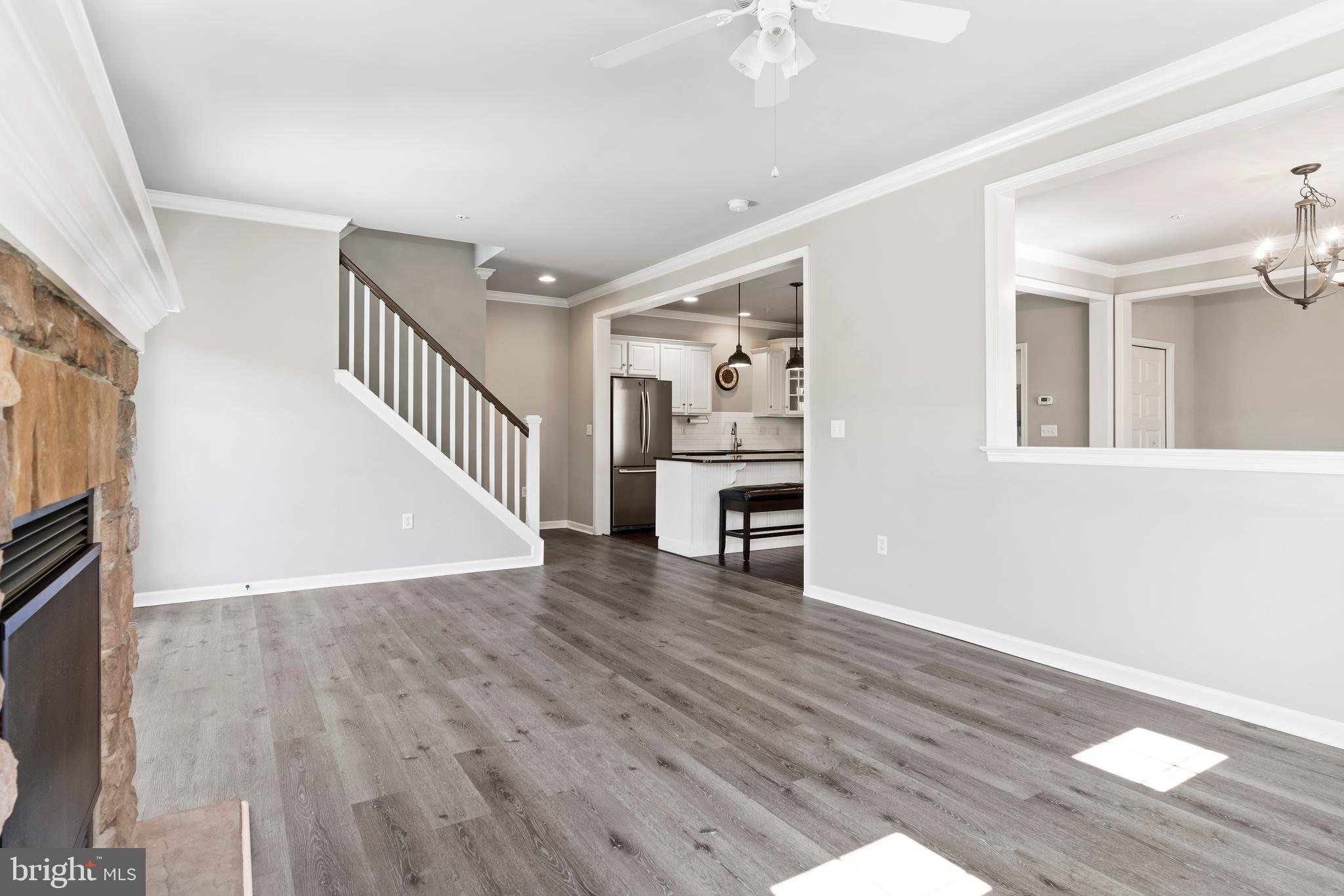 ORCHARD GLEN - Residential