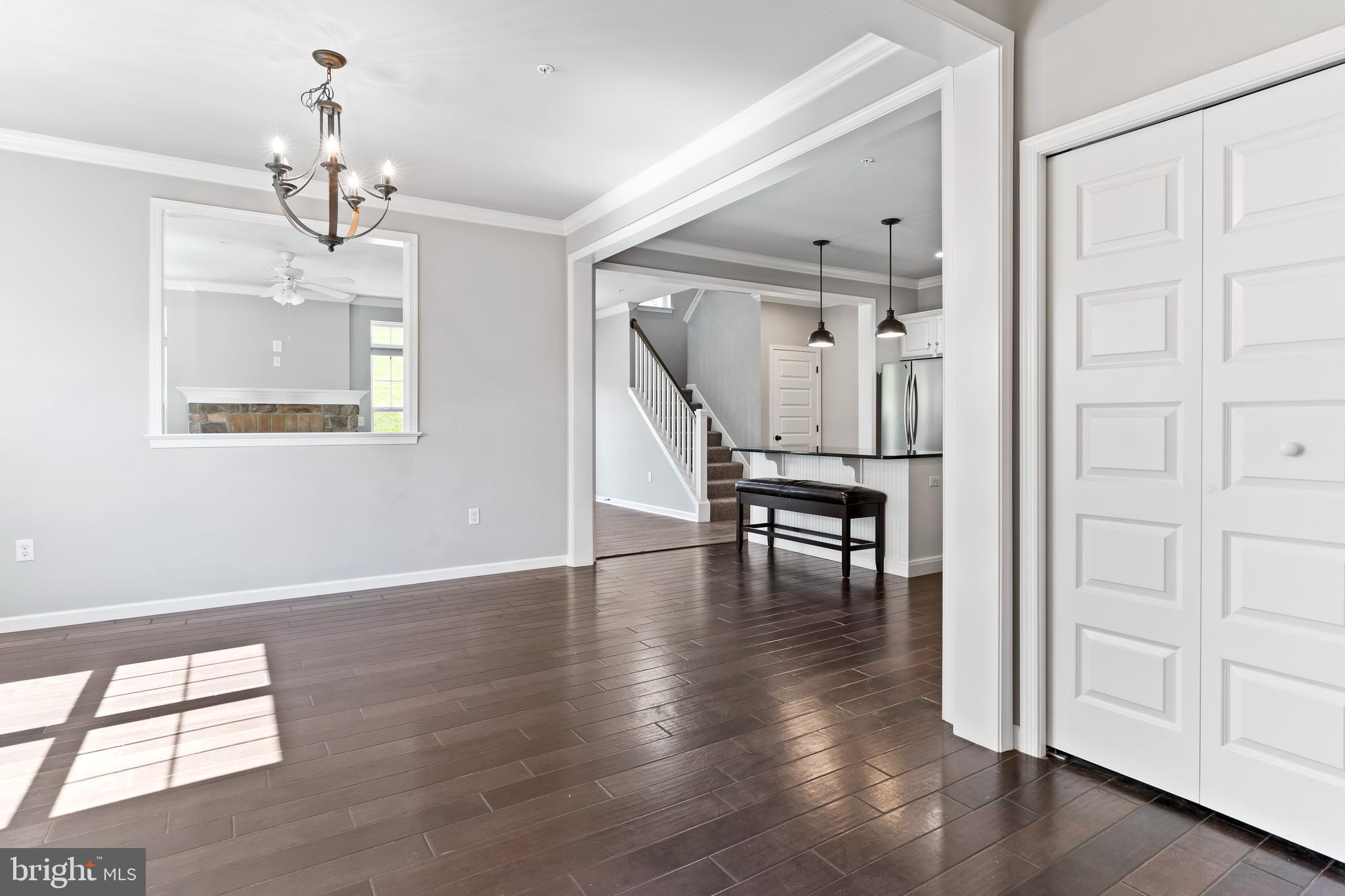 ORCHARD GLEN - Residential