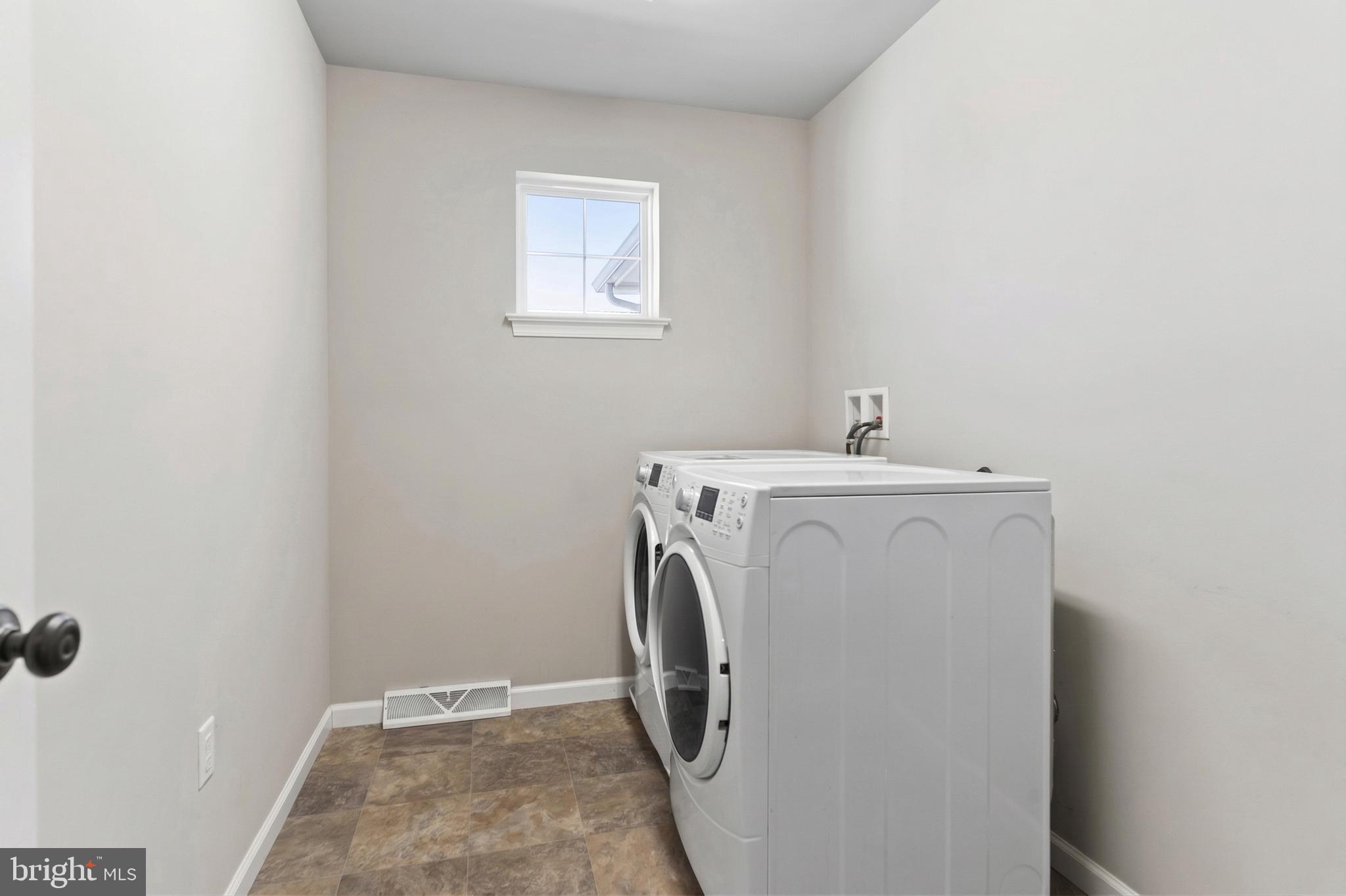 ORCHARD GLEN - Residential