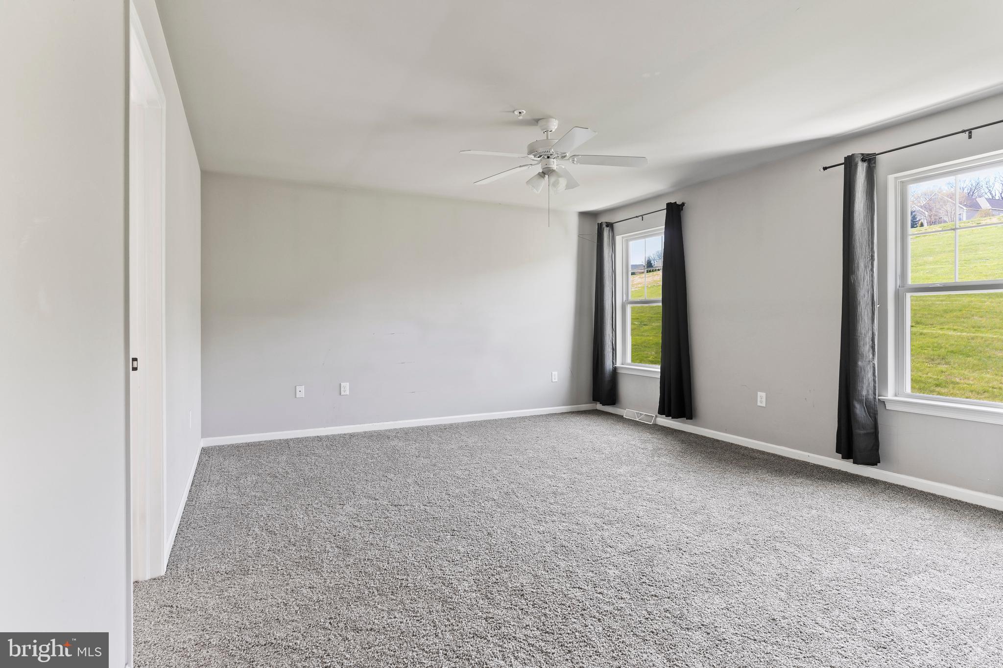 ORCHARD GLEN - Residential