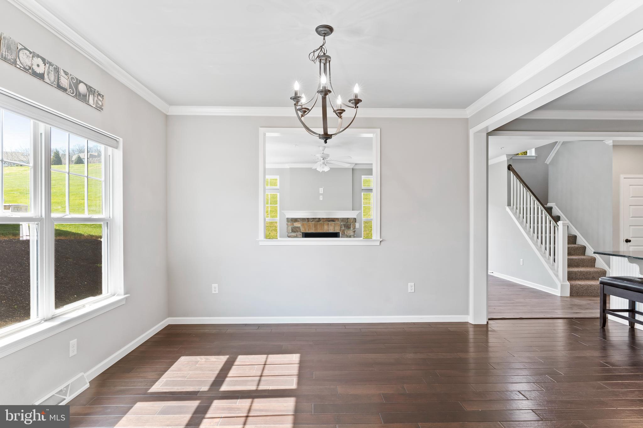 ORCHARD GLEN - Residential