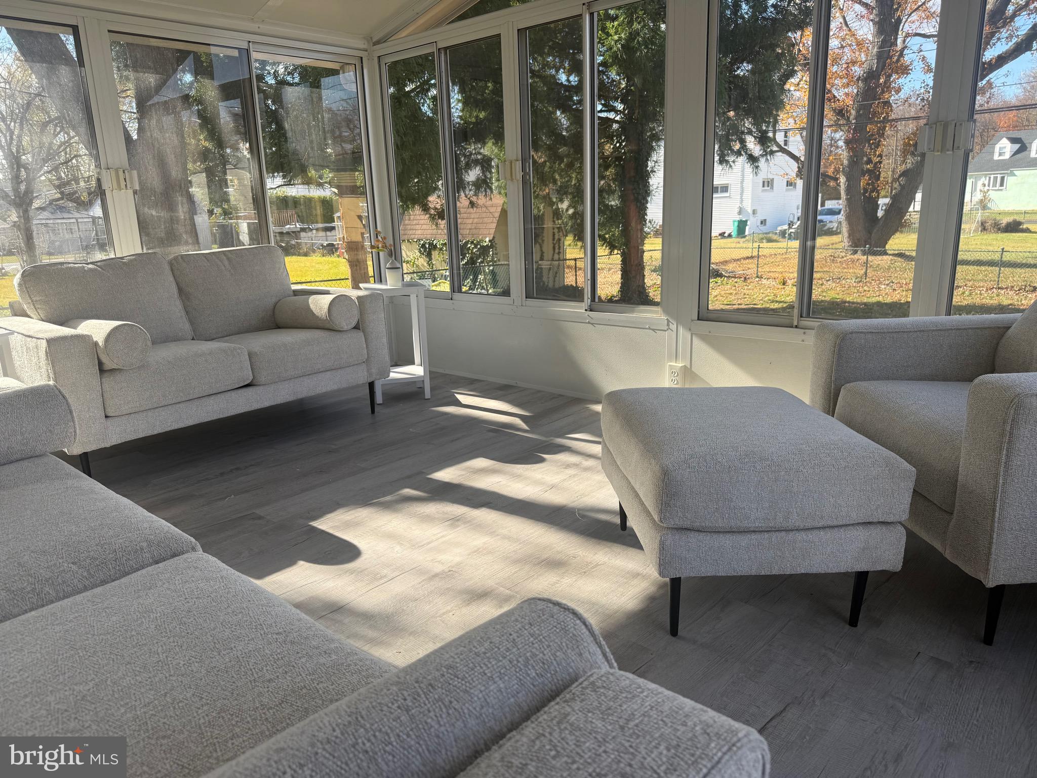 ROCKDALE - Residential