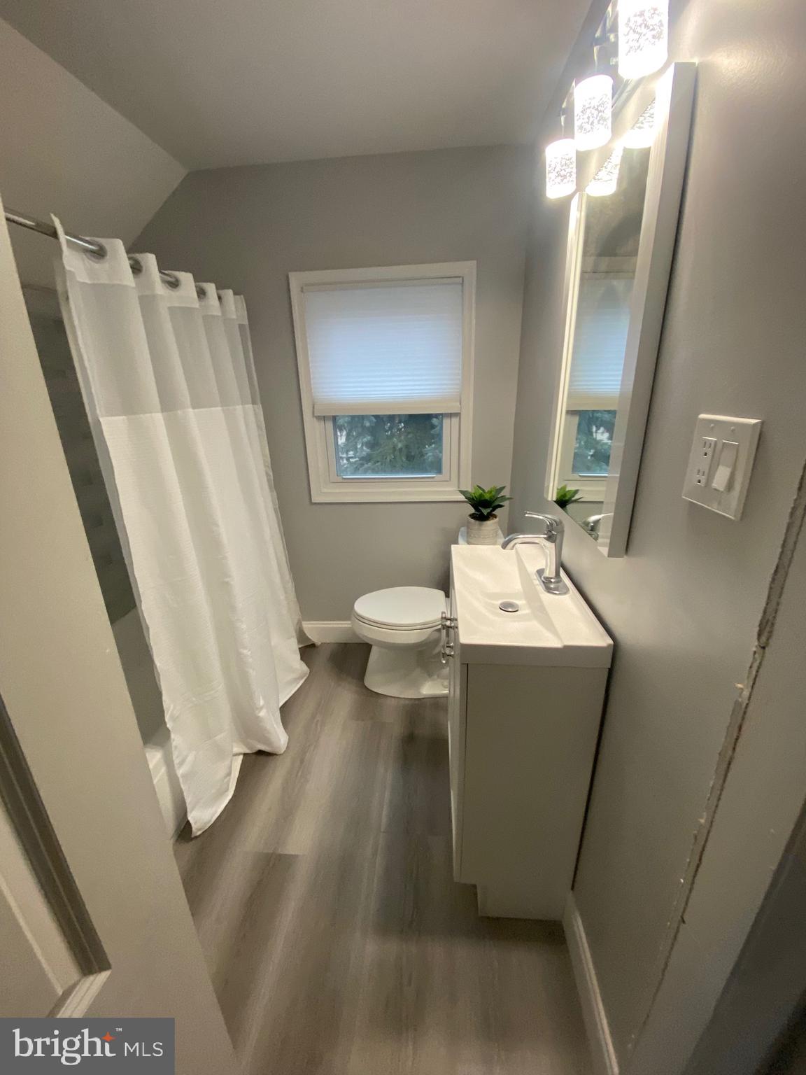 ROCKDALE - Residential