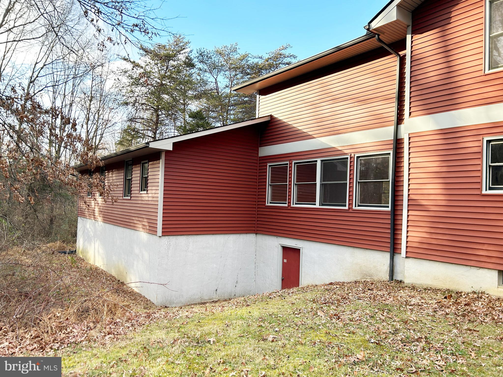 NONE, RURAL - Residential