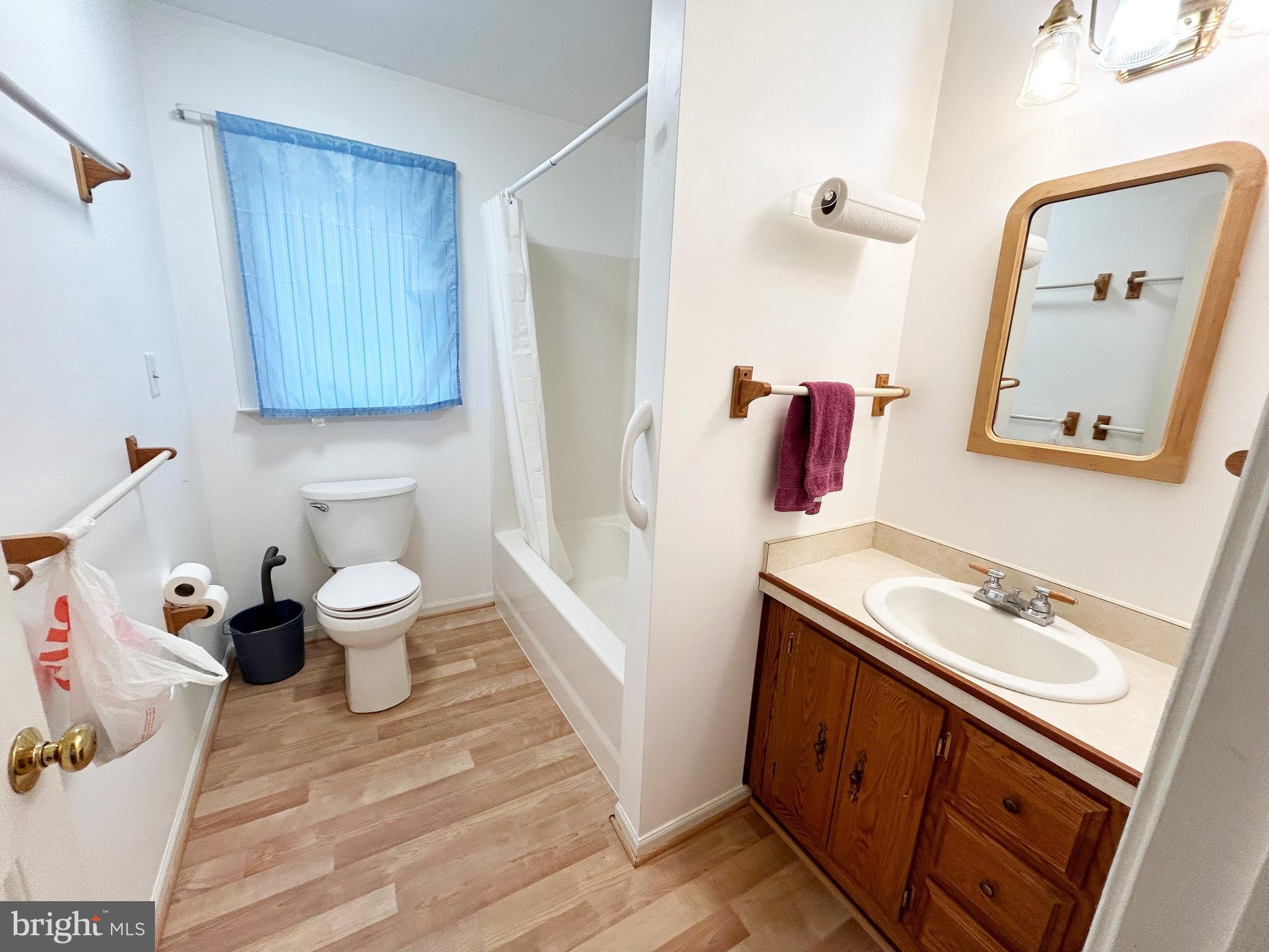 NONE, RURAL - Residential