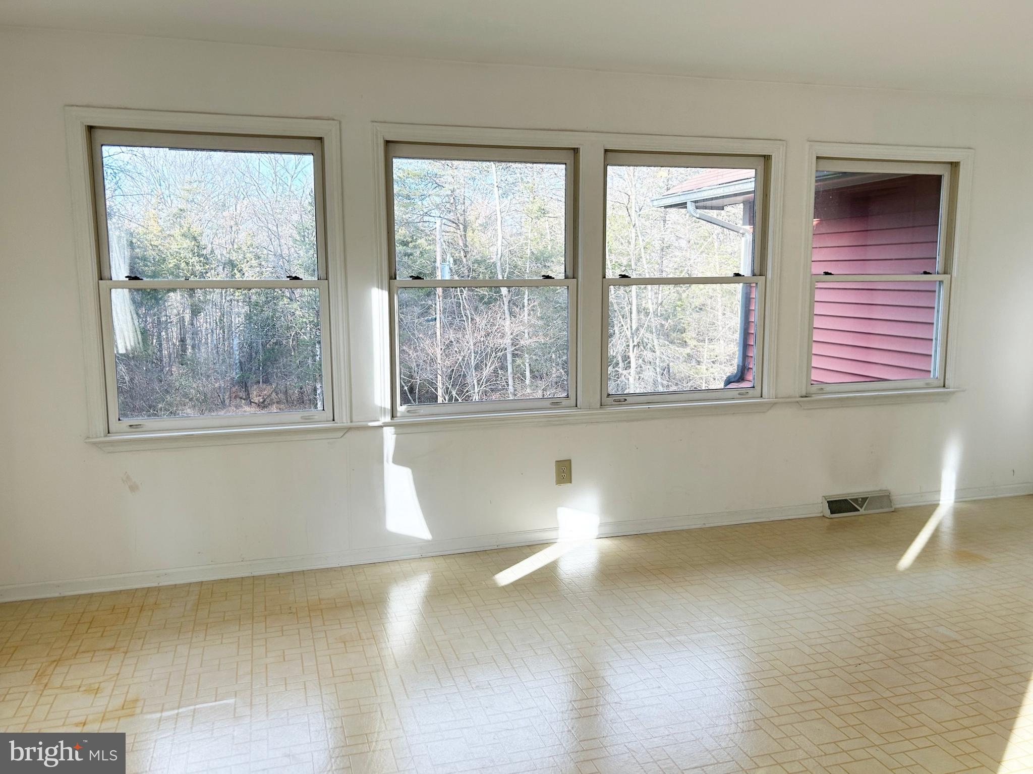 NONE, RURAL - Residential