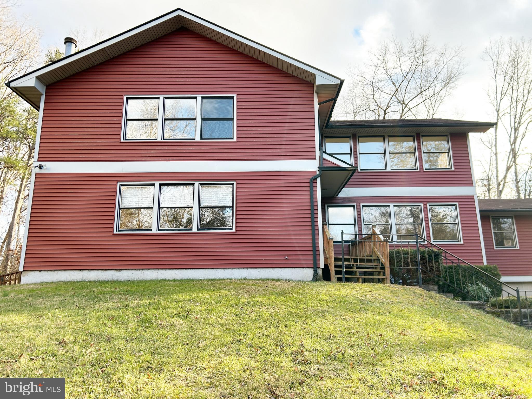 NONE, RURAL - Residential