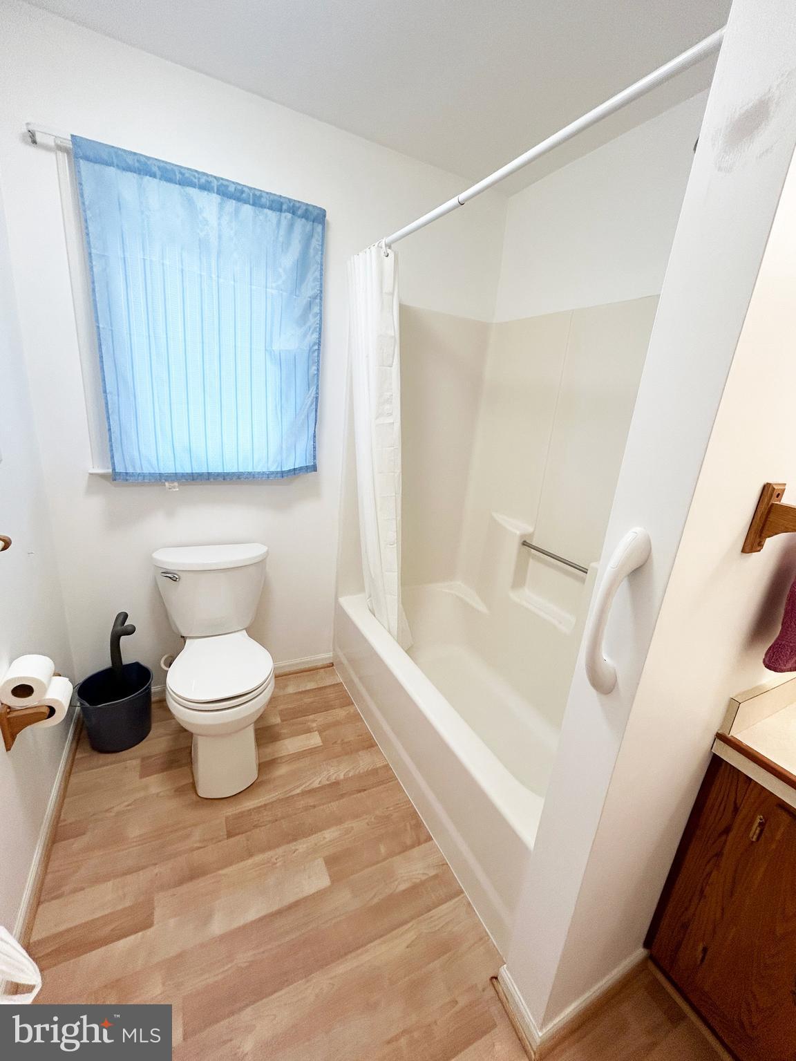 NONE, RURAL - Residential