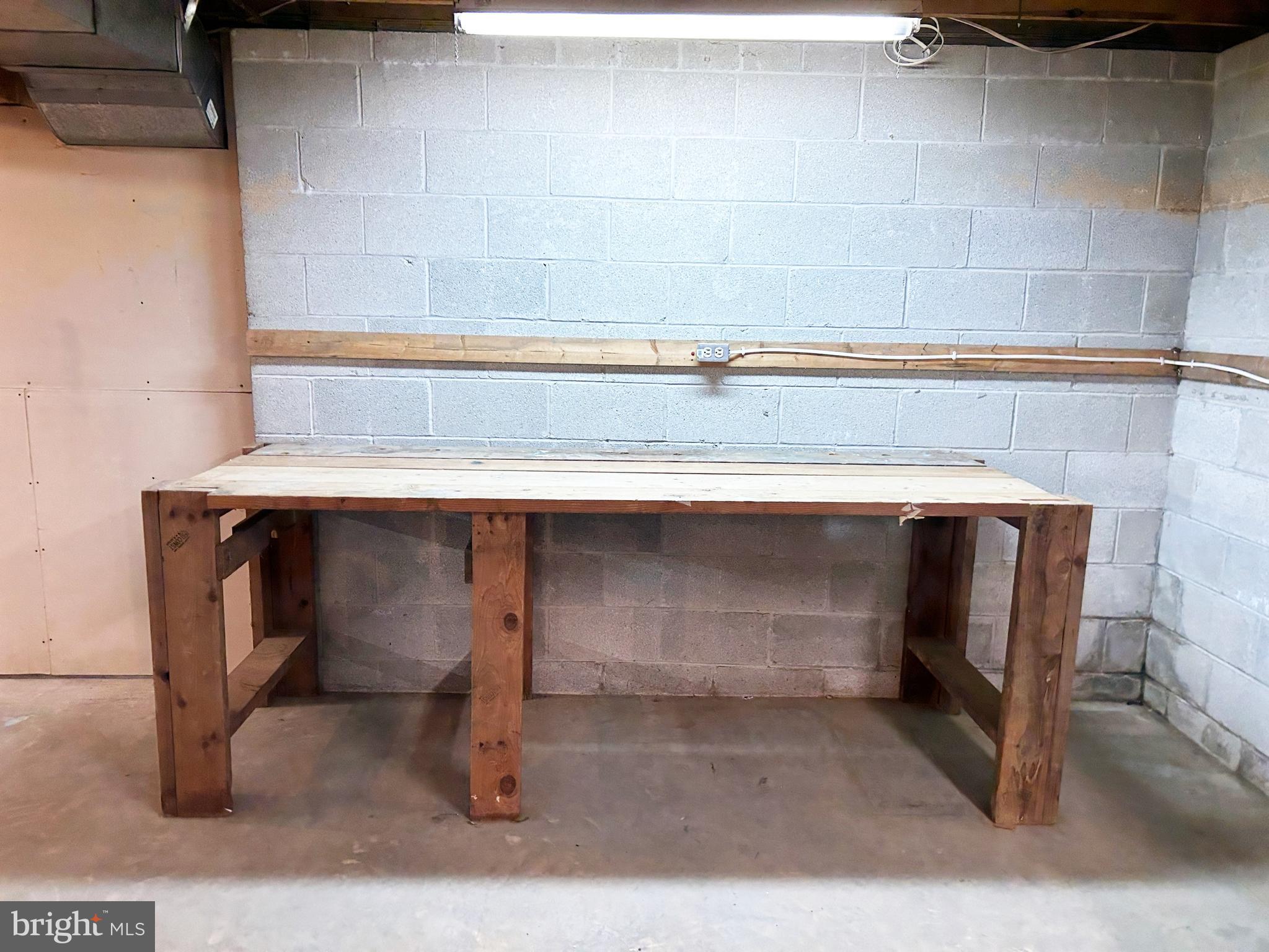 NONE, RURAL - Residential