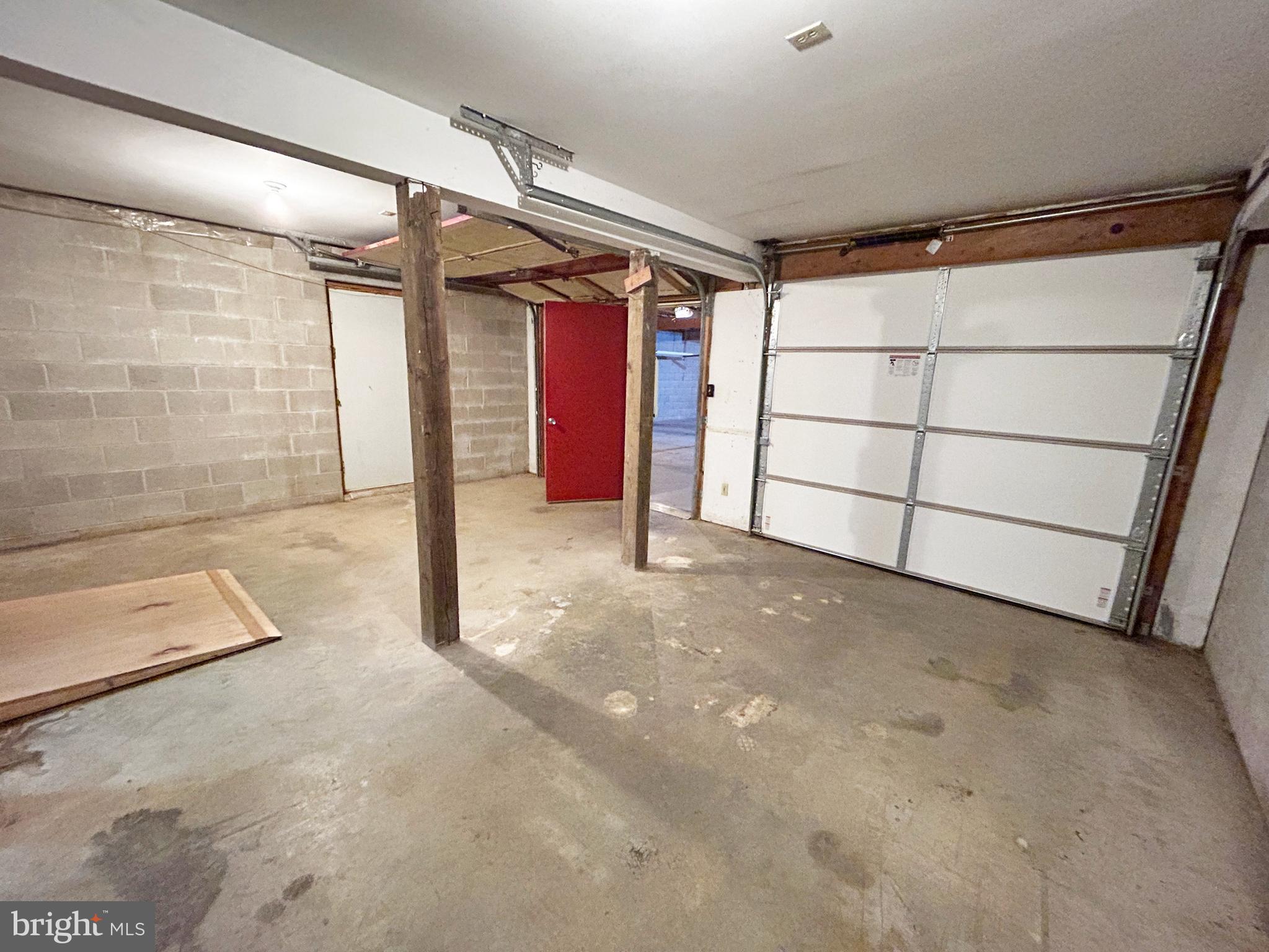 NONE, RURAL - Residential