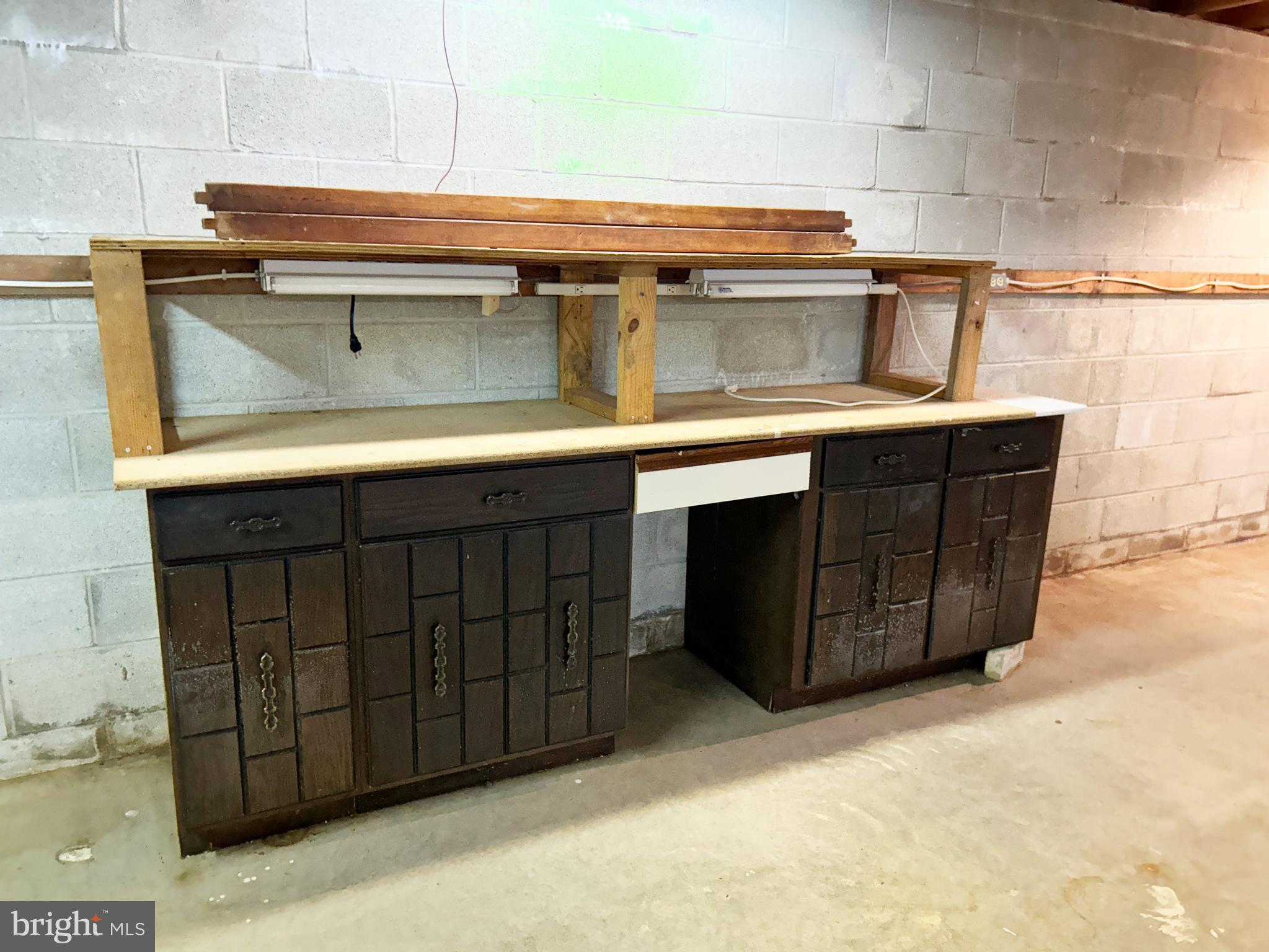 NONE, RURAL - Residential