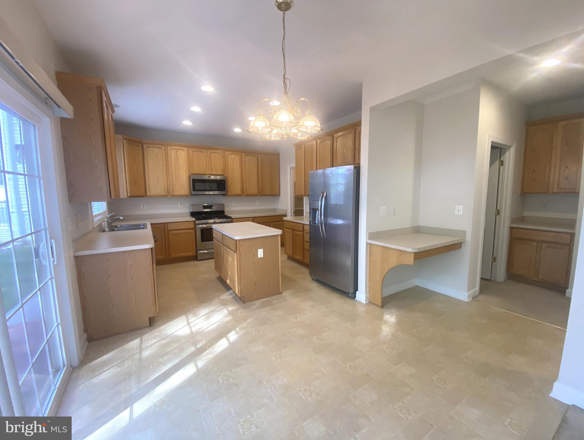 MULBERRY STATION - Residential Lease