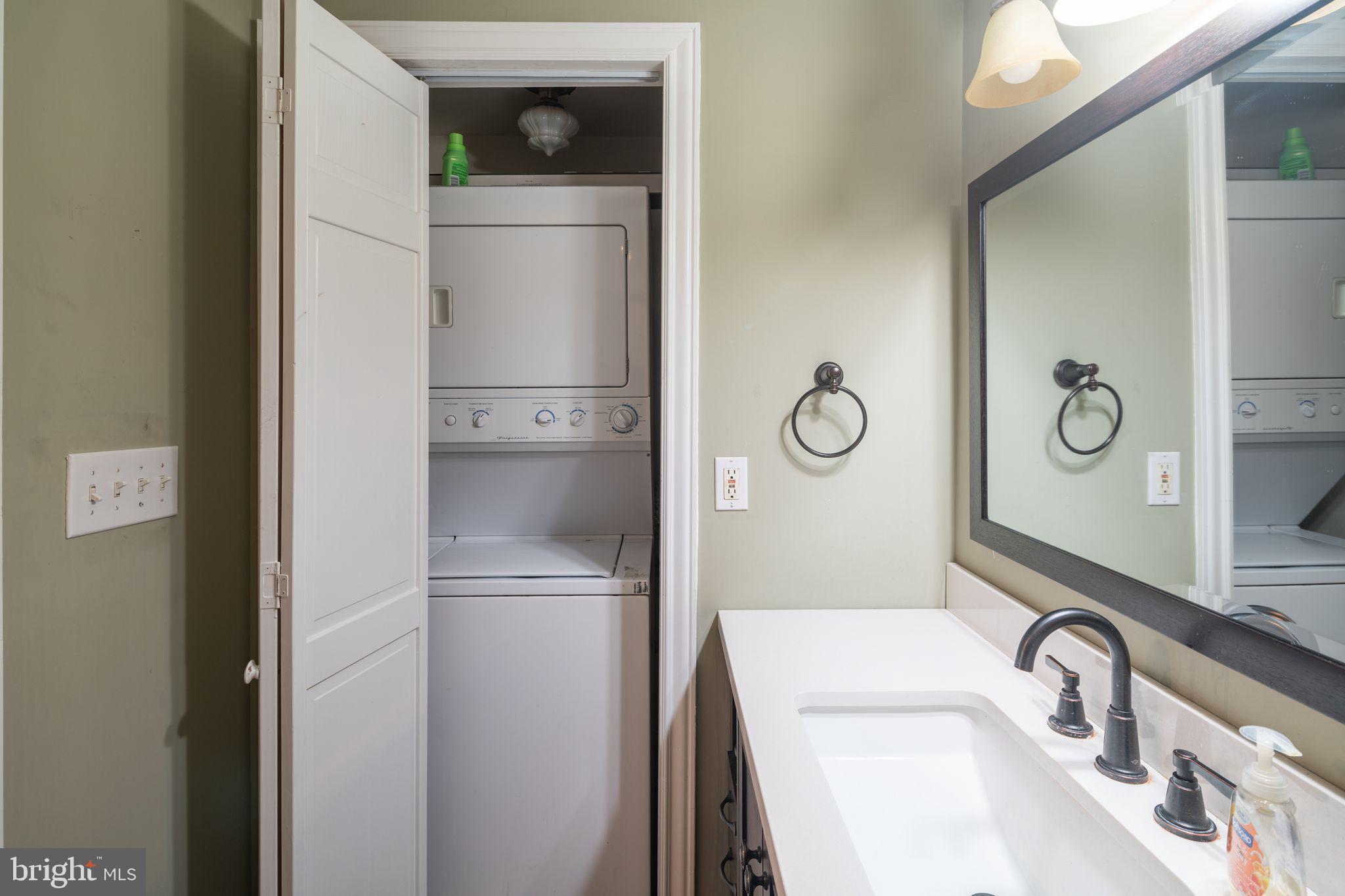 OLD CITY - Residential Lease