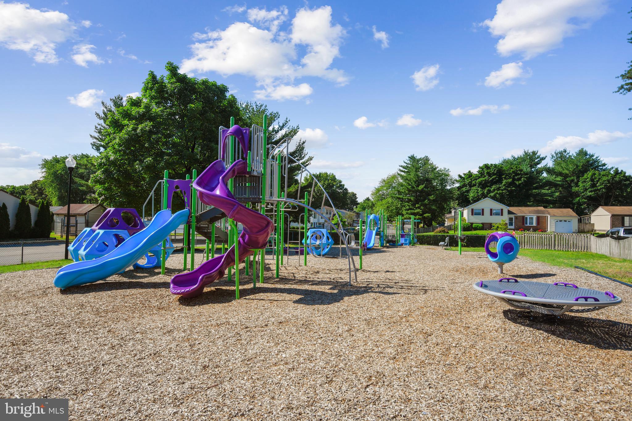 CHESTERFIELD GARDEN CONDOMINIUM - Residential Lease