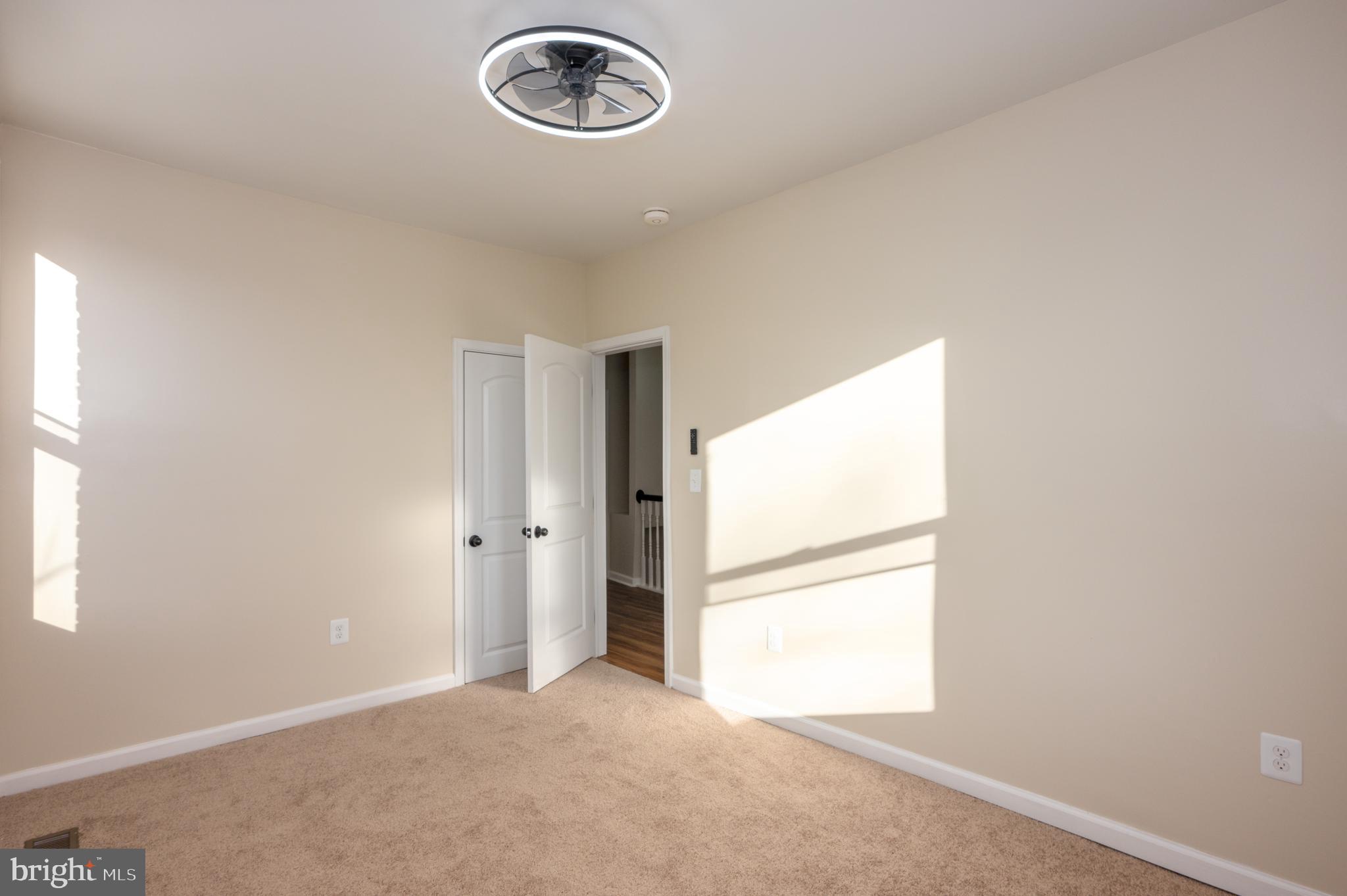 ASHBURTON HISTORIC DISTRICT - Residential