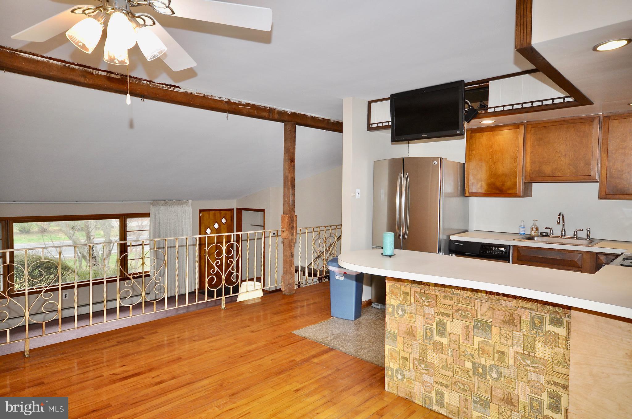 NEWPORTVILLE - Residential