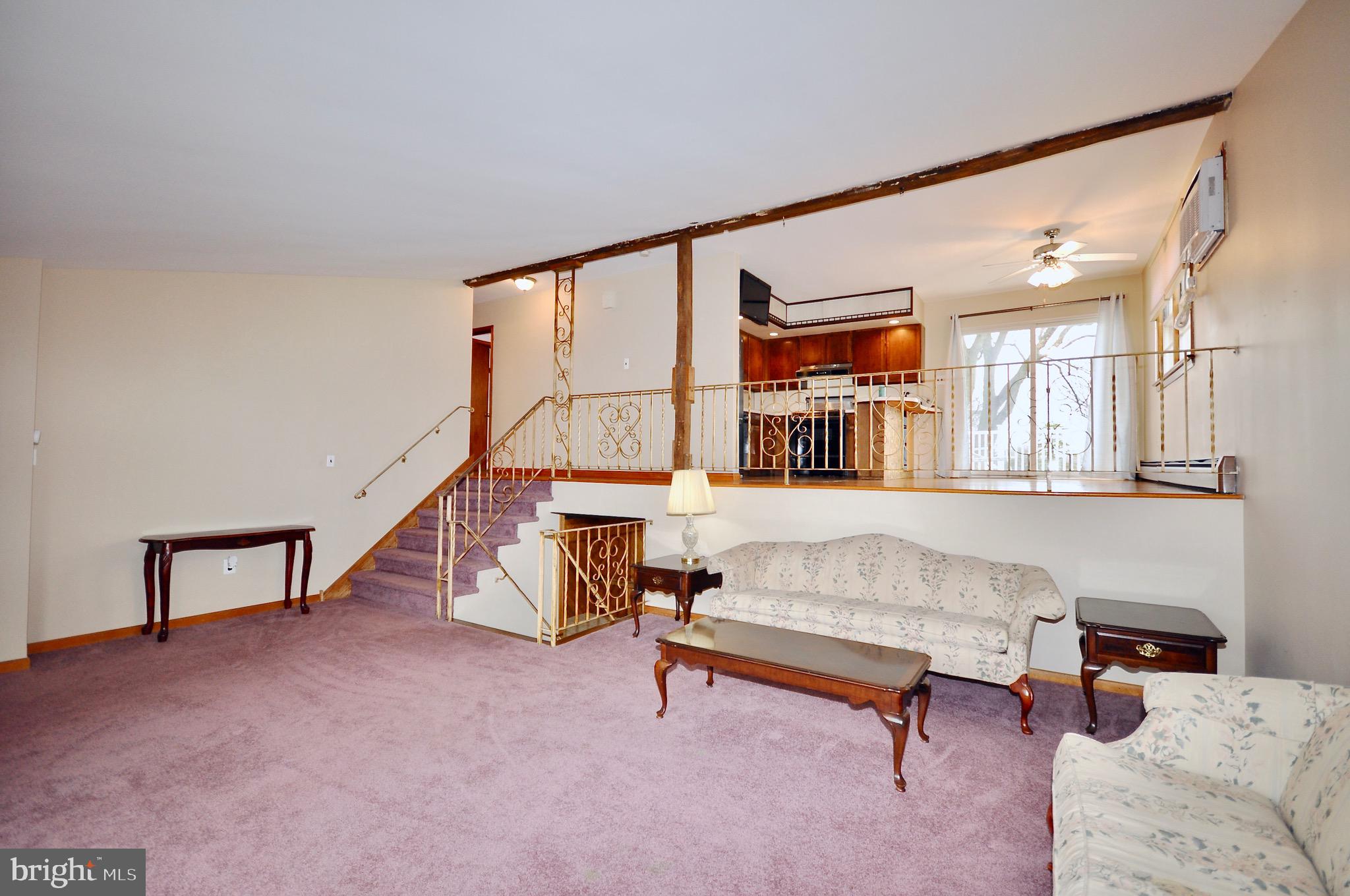 NEWPORTVILLE - Residential