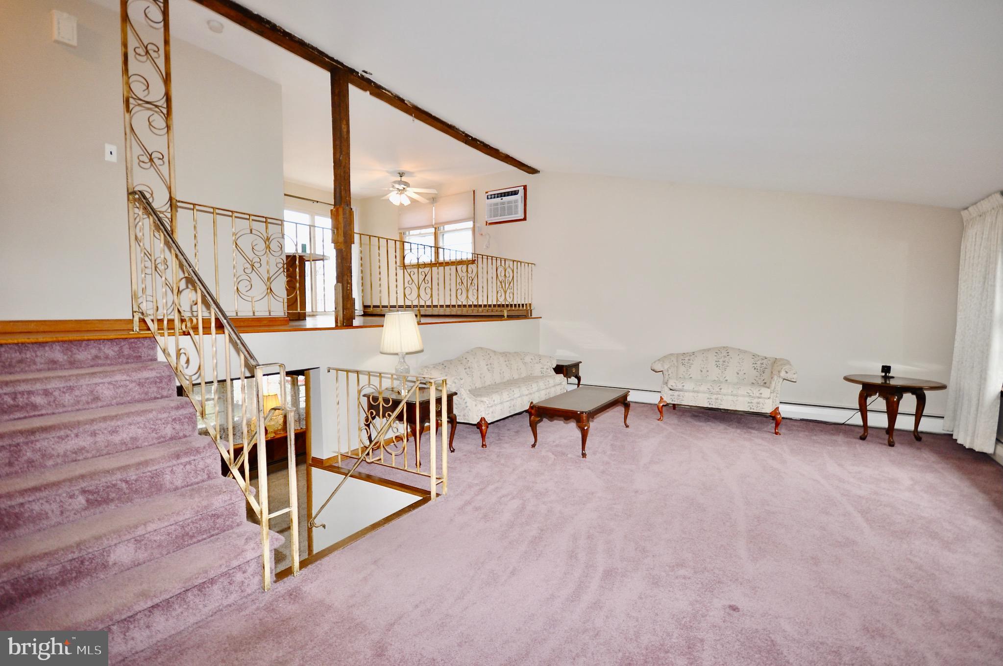 NEWPORTVILLE - Residential