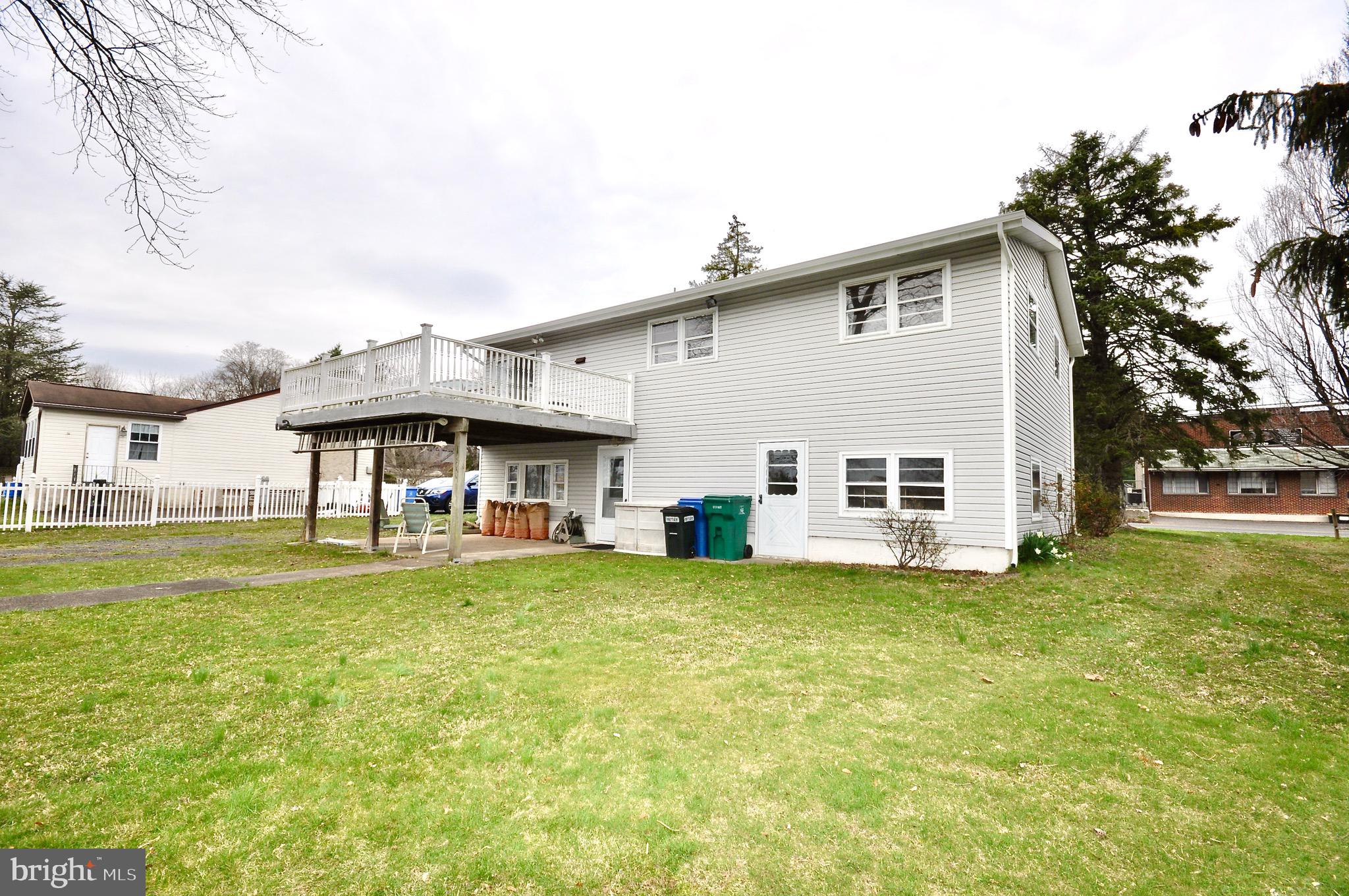 NEWPORTVILLE - Residential