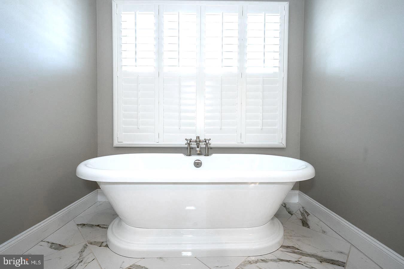 GREENS @ WAYNESBOR - Residential