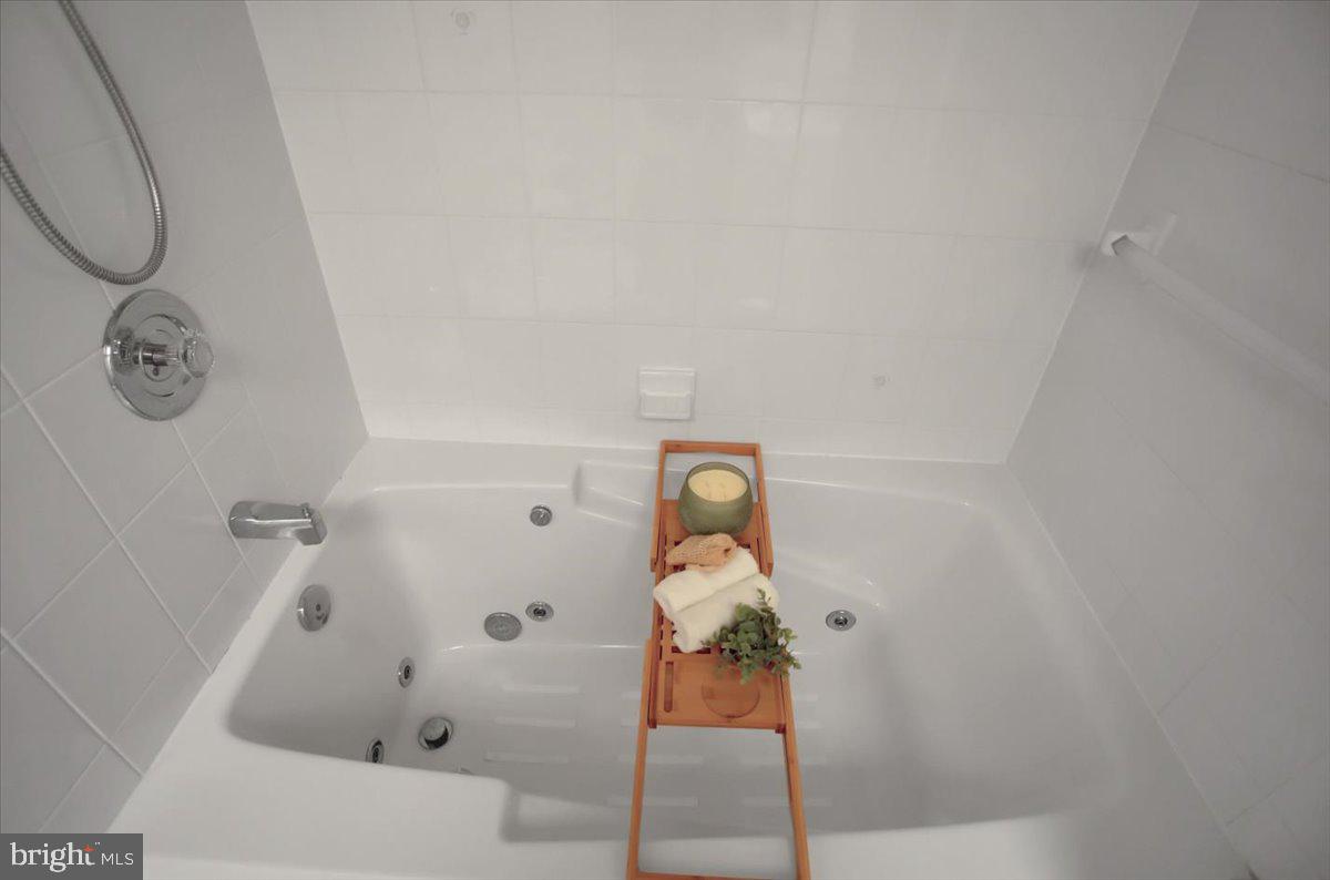 CHERRINGTON - Residential