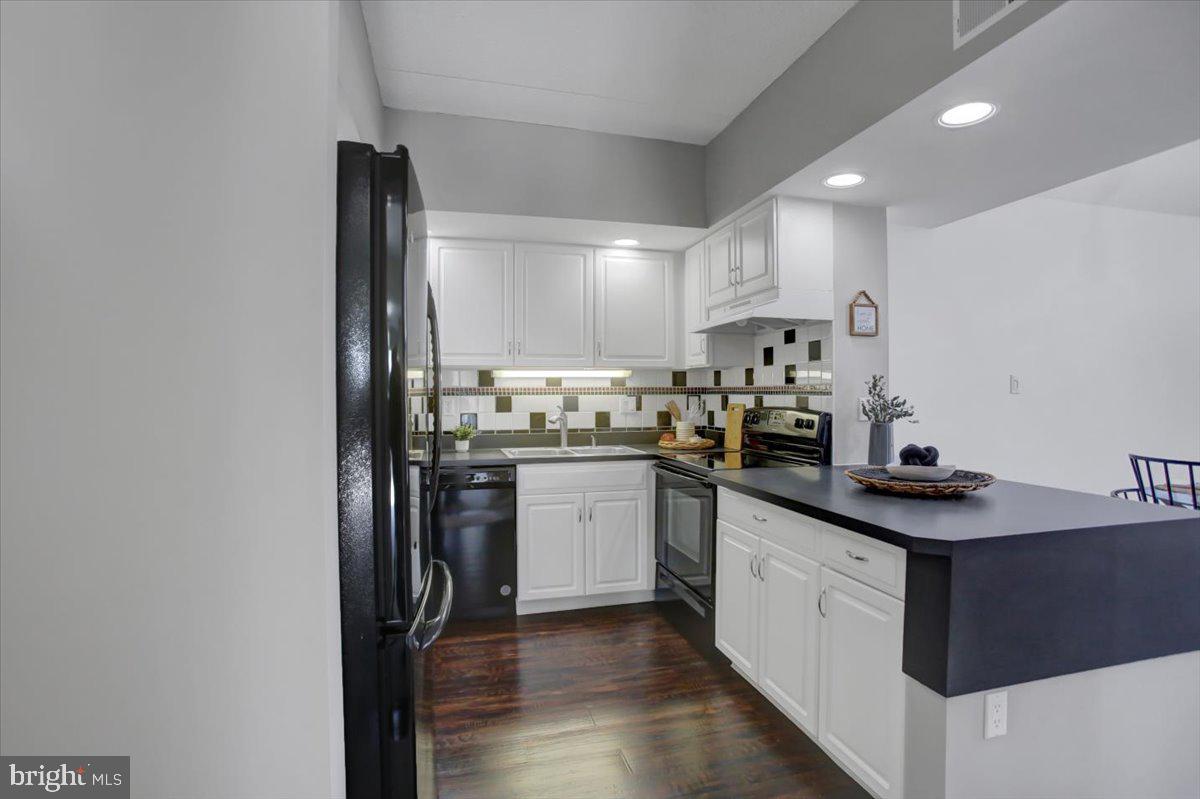 CHERRINGTON - Residential