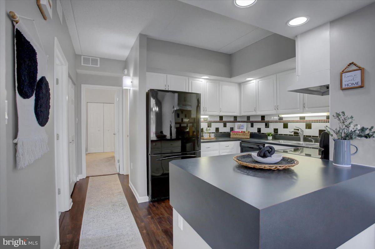 CHERRINGTON - Residential