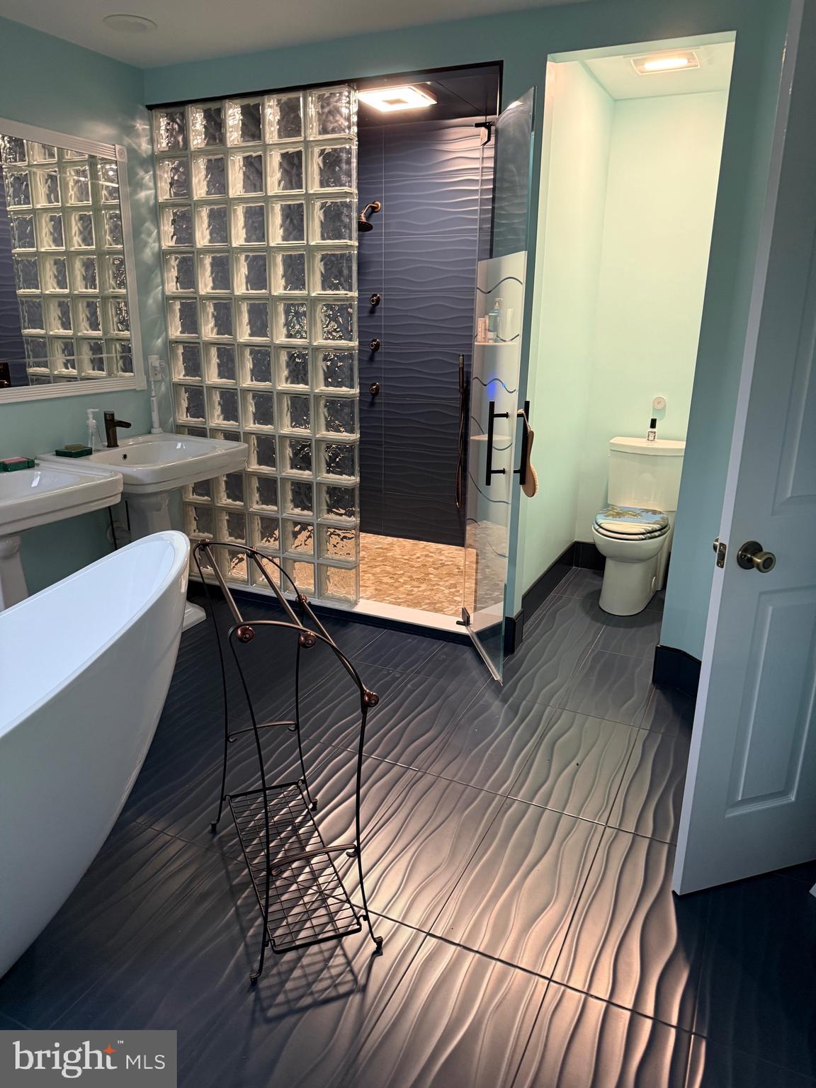 WASHINGTON TWP - Residential