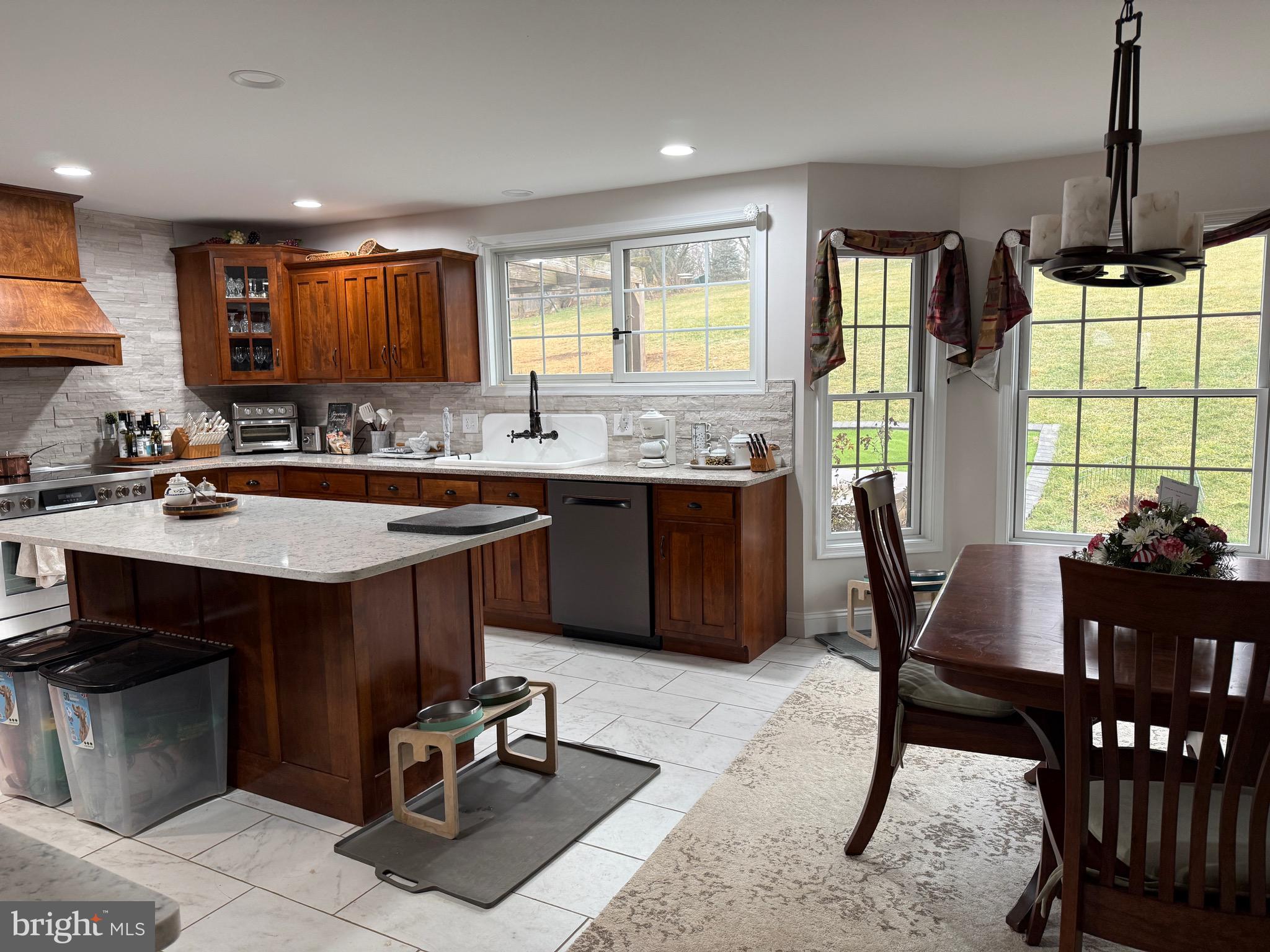 WASHINGTON TWP - Residential