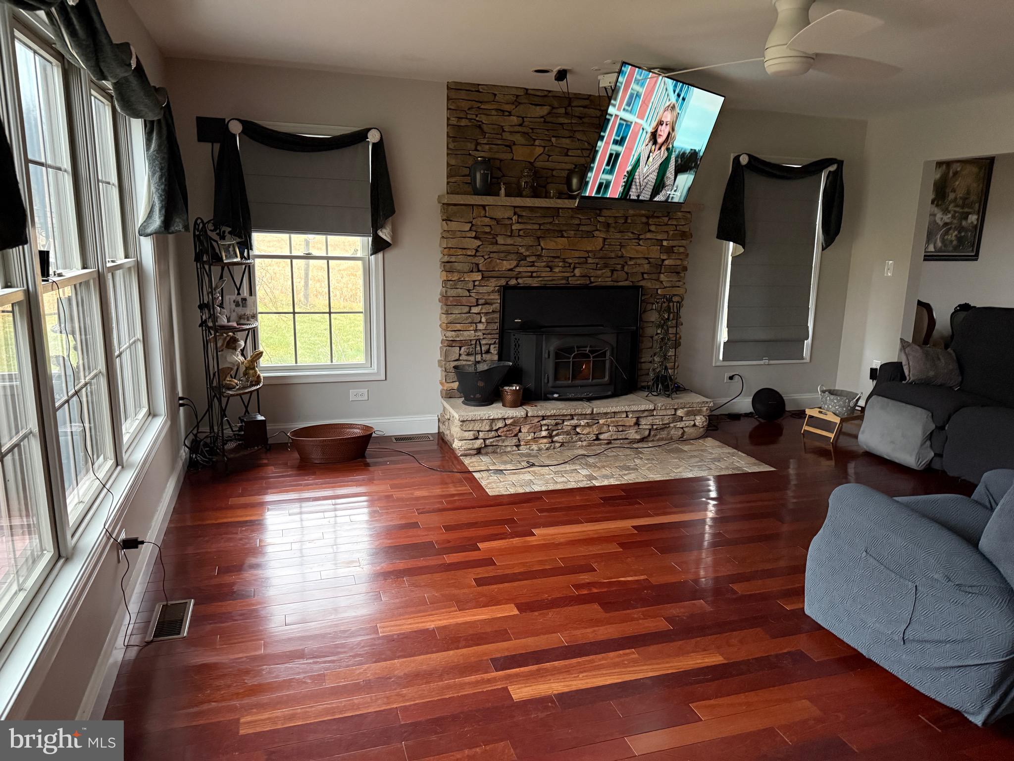 WASHINGTON TWP - Residential