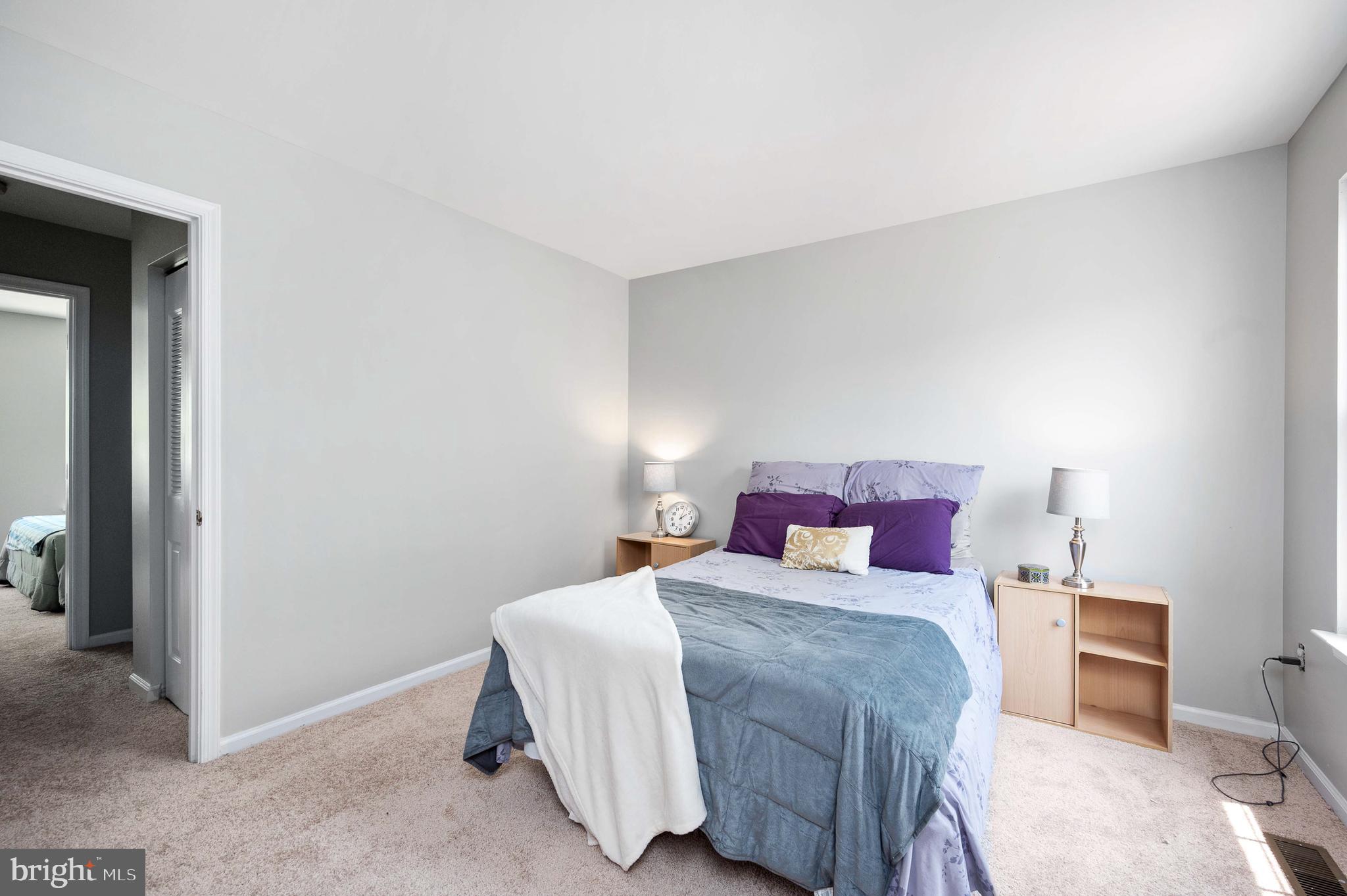 VILLAGES OF SALEM STATION - Residential