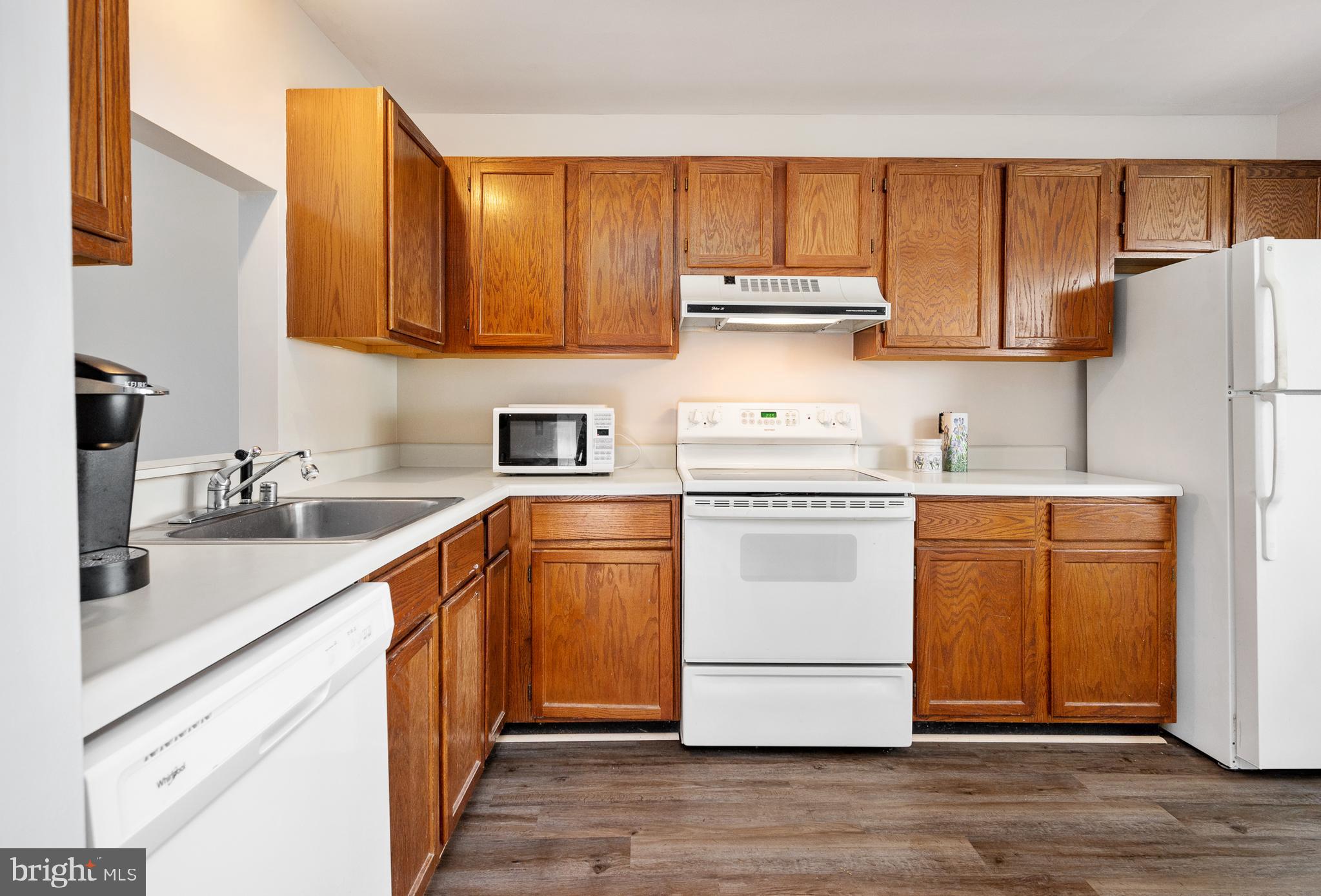 VILLAGES OF SALEM STATION - Residential