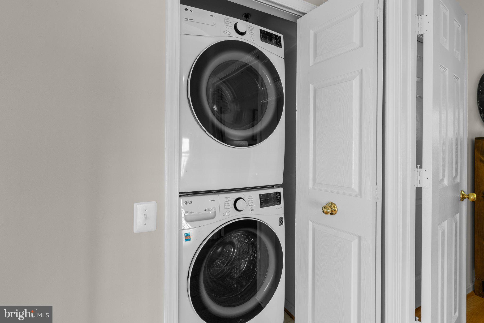 CLOPPERS MILL WEST - Residential