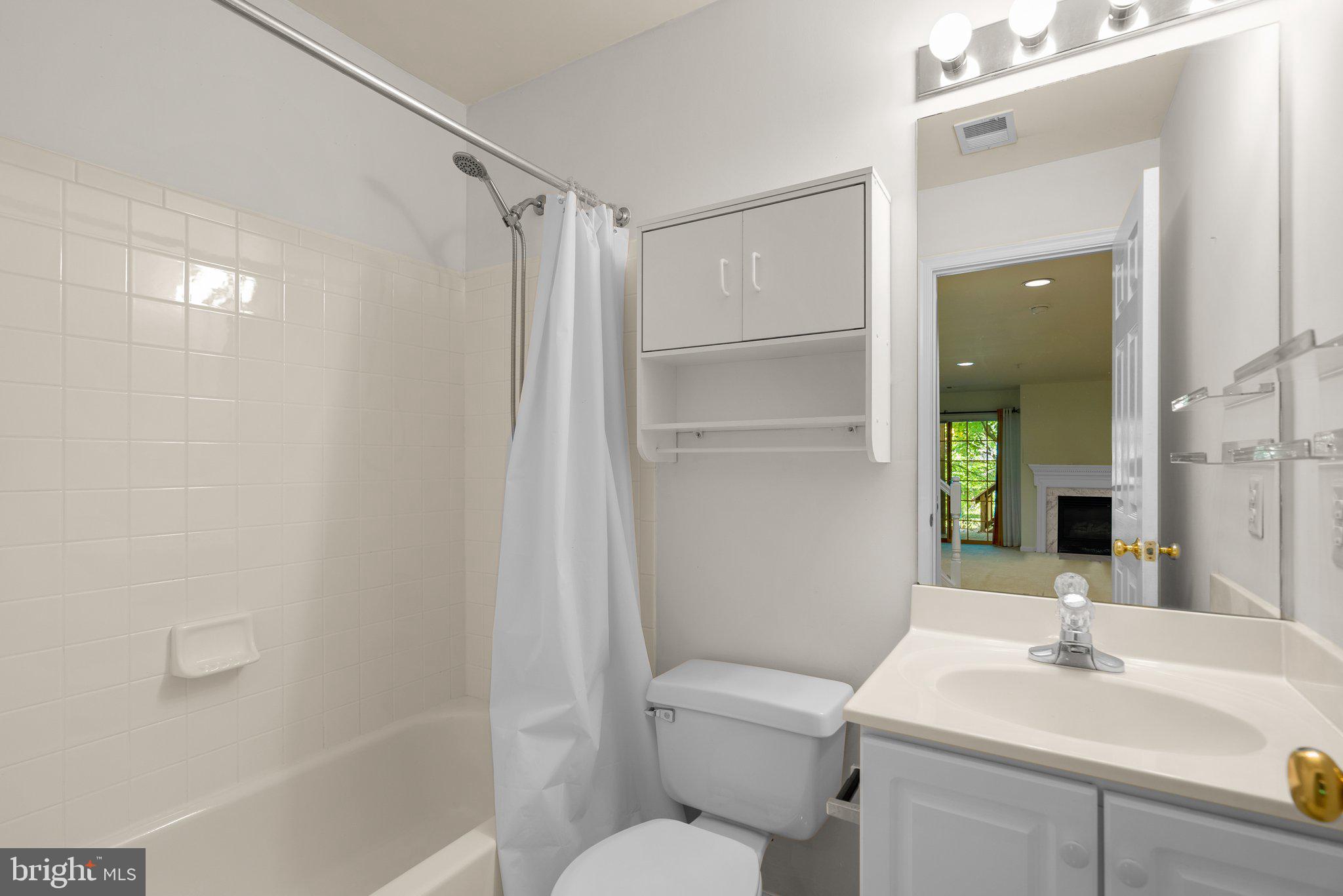 CLOPPERS MILL WEST - Residential