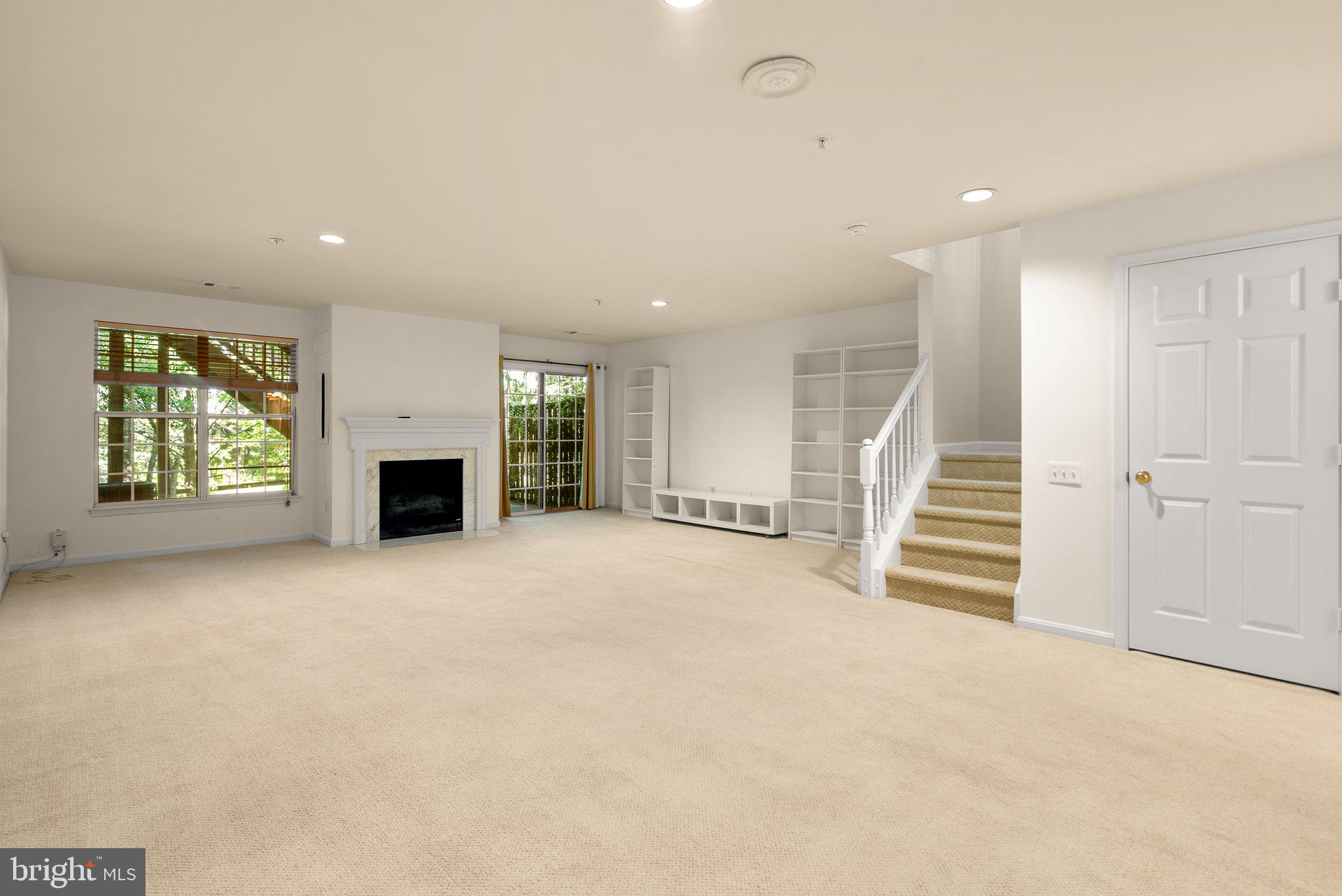 CLOPPERS MILL WEST - Residential