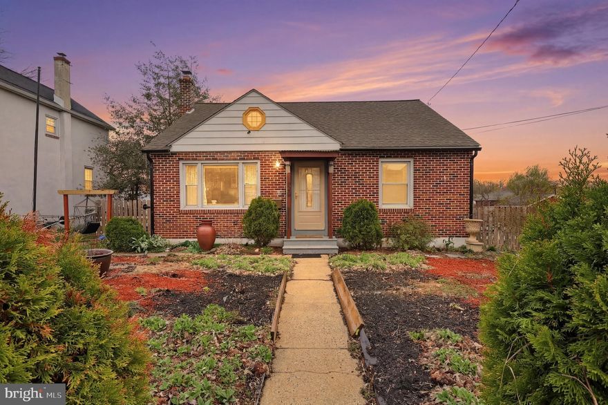 Charming 4-bedroom Cape Cod! This inviting home features an updated kitchen with modern finishes, making everyday living and entertaining a breeze. With four bedrooms, there’s flexibility for guest space, a home office, or growing needs. The home includes a full bathroom, a detached garage for added convenience, a above ground pool and a fully fenced backyard—perfect for play, or relaxing outdoors and pets. Classic Cape Cod character paired with practical updates makes this home a great opportunity for comfortable living. Don’t miss your chance to make it yours!