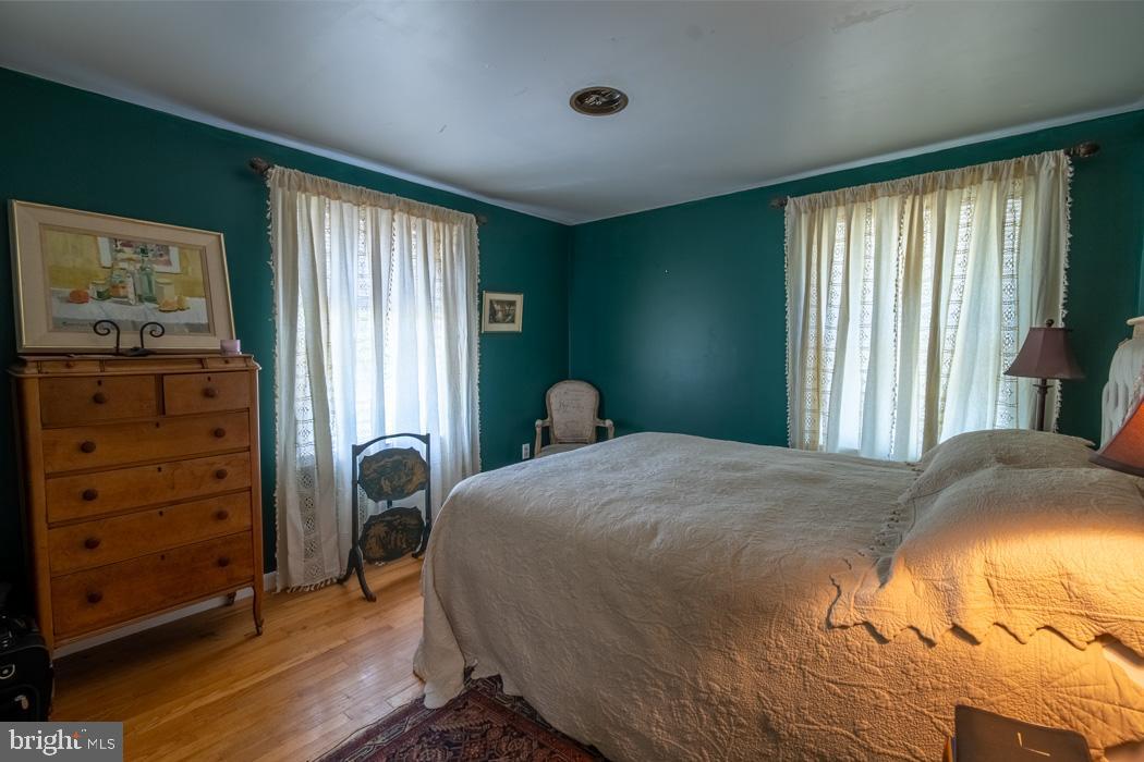 FALLING SPRINGS FARM - Residential