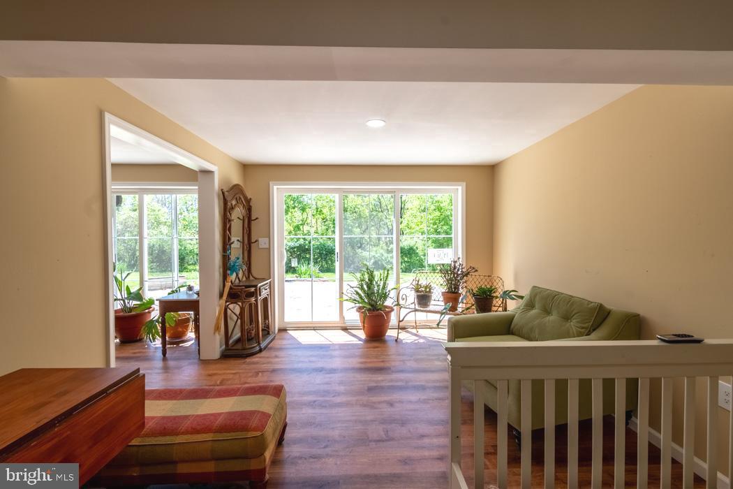 FALLING SPRINGS FARM - Residential