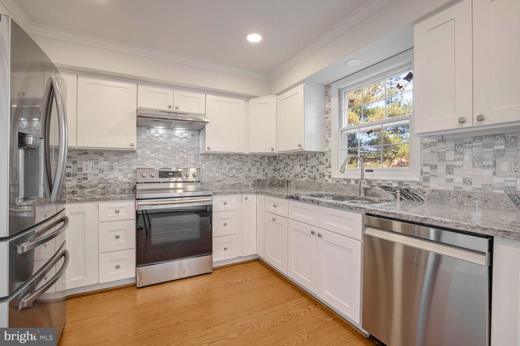 STONEBRIDGE - Residential