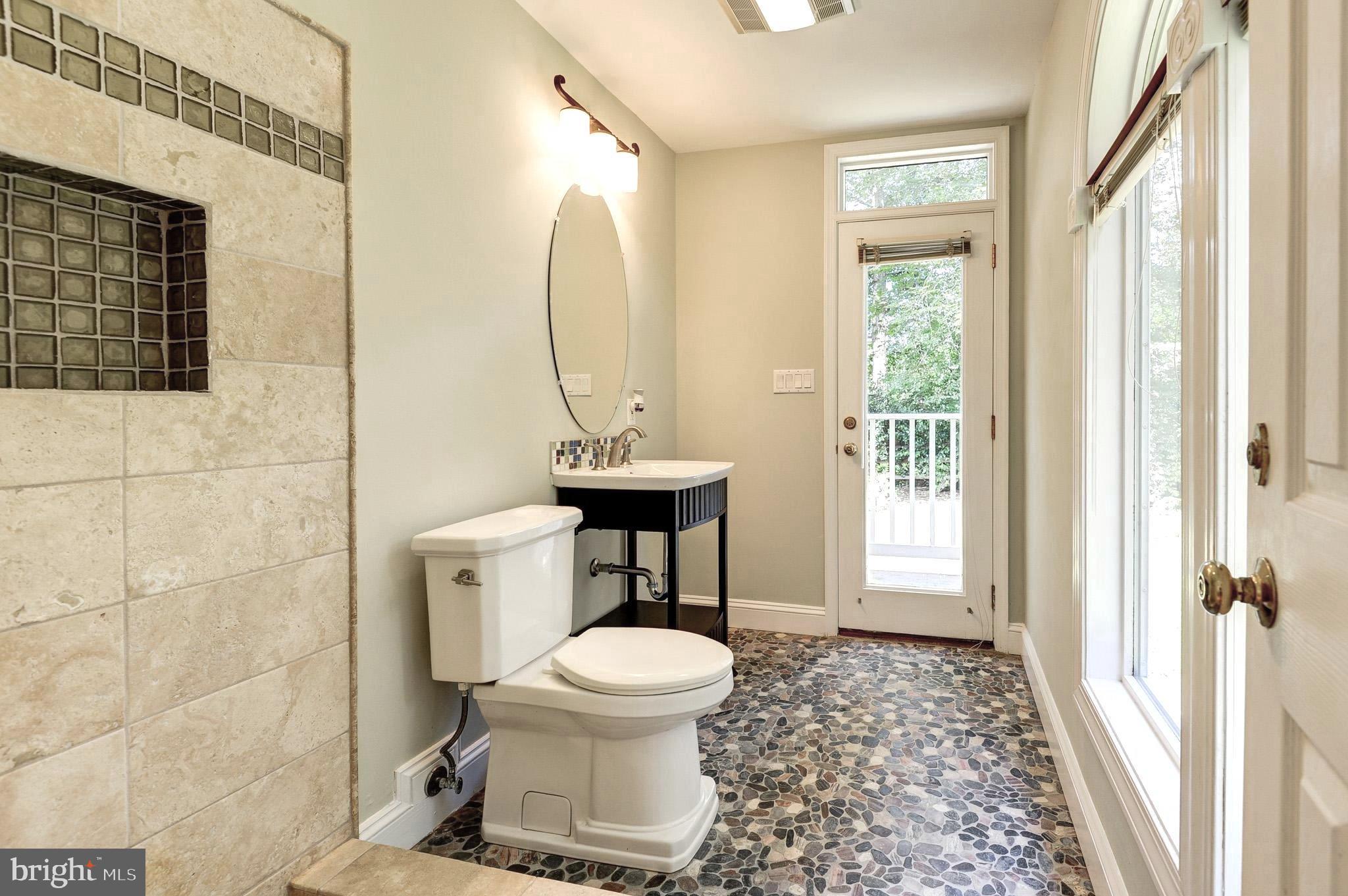 POTOMAC FALLS - Residential