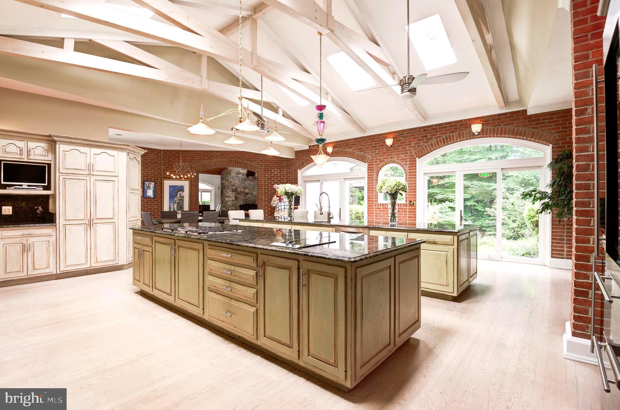 POTOMAC FALLS - Residential