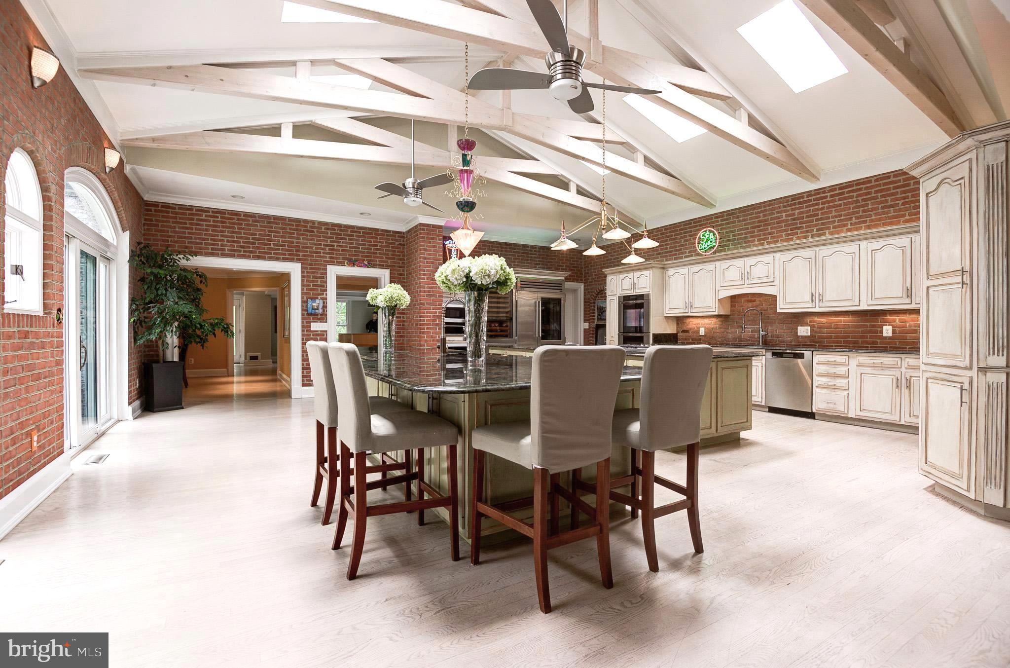 POTOMAC FALLS - Residential