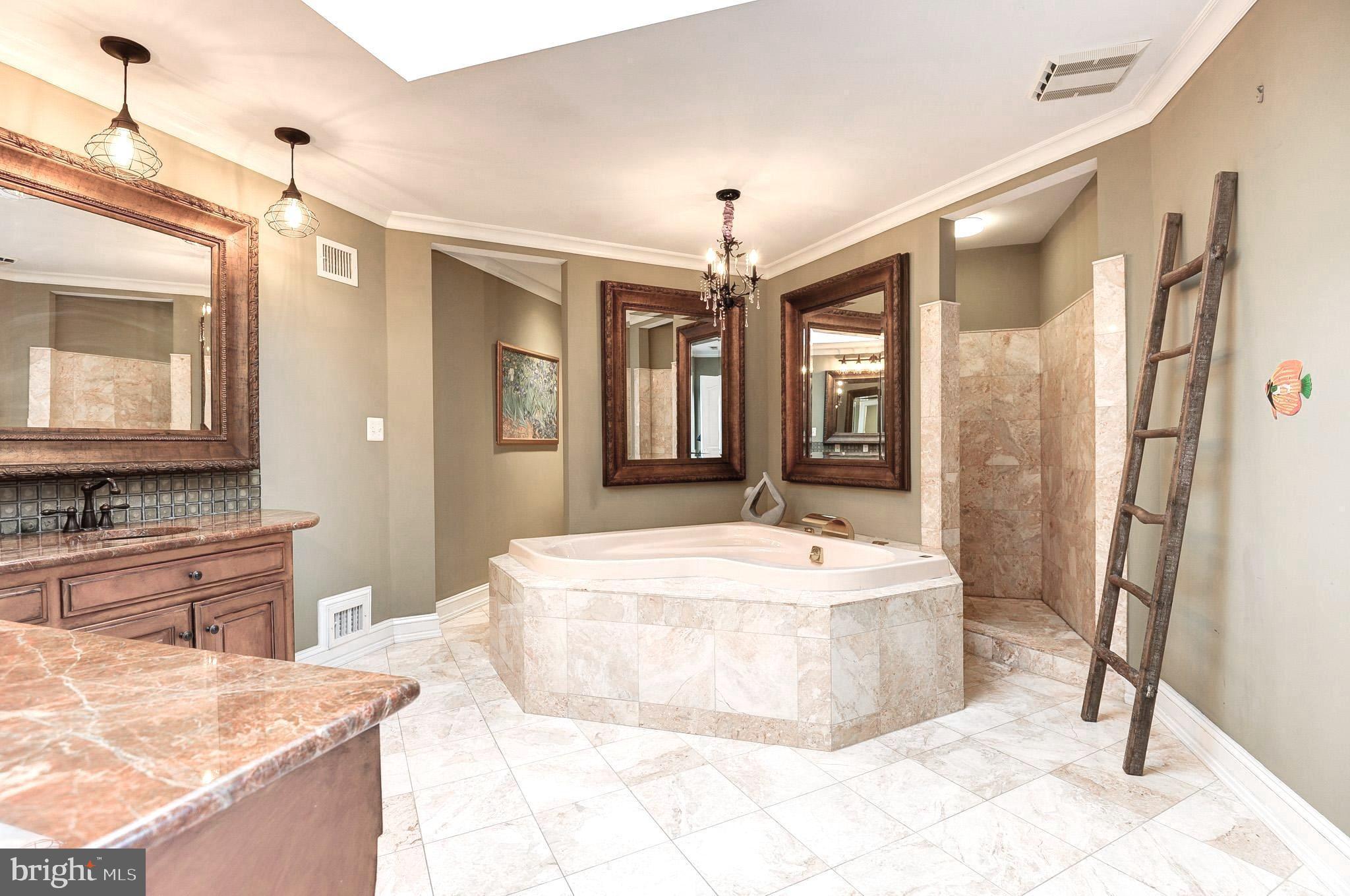 POTOMAC FALLS - Residential