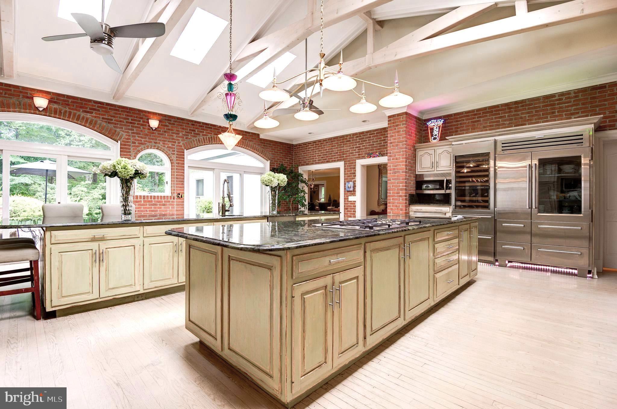 POTOMAC FALLS - Residential