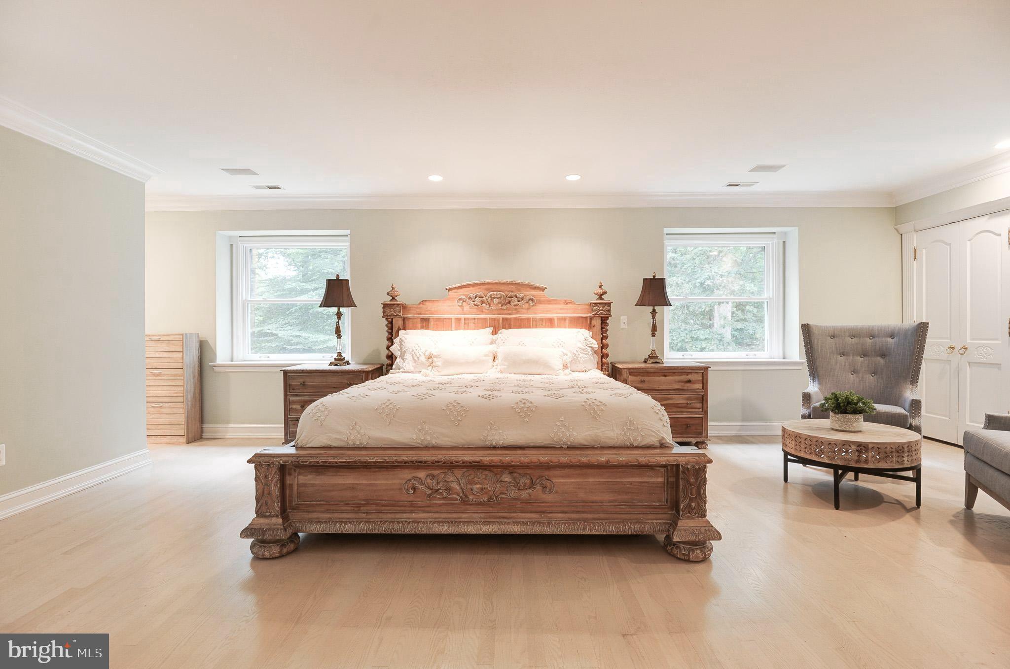 POTOMAC FALLS - Residential