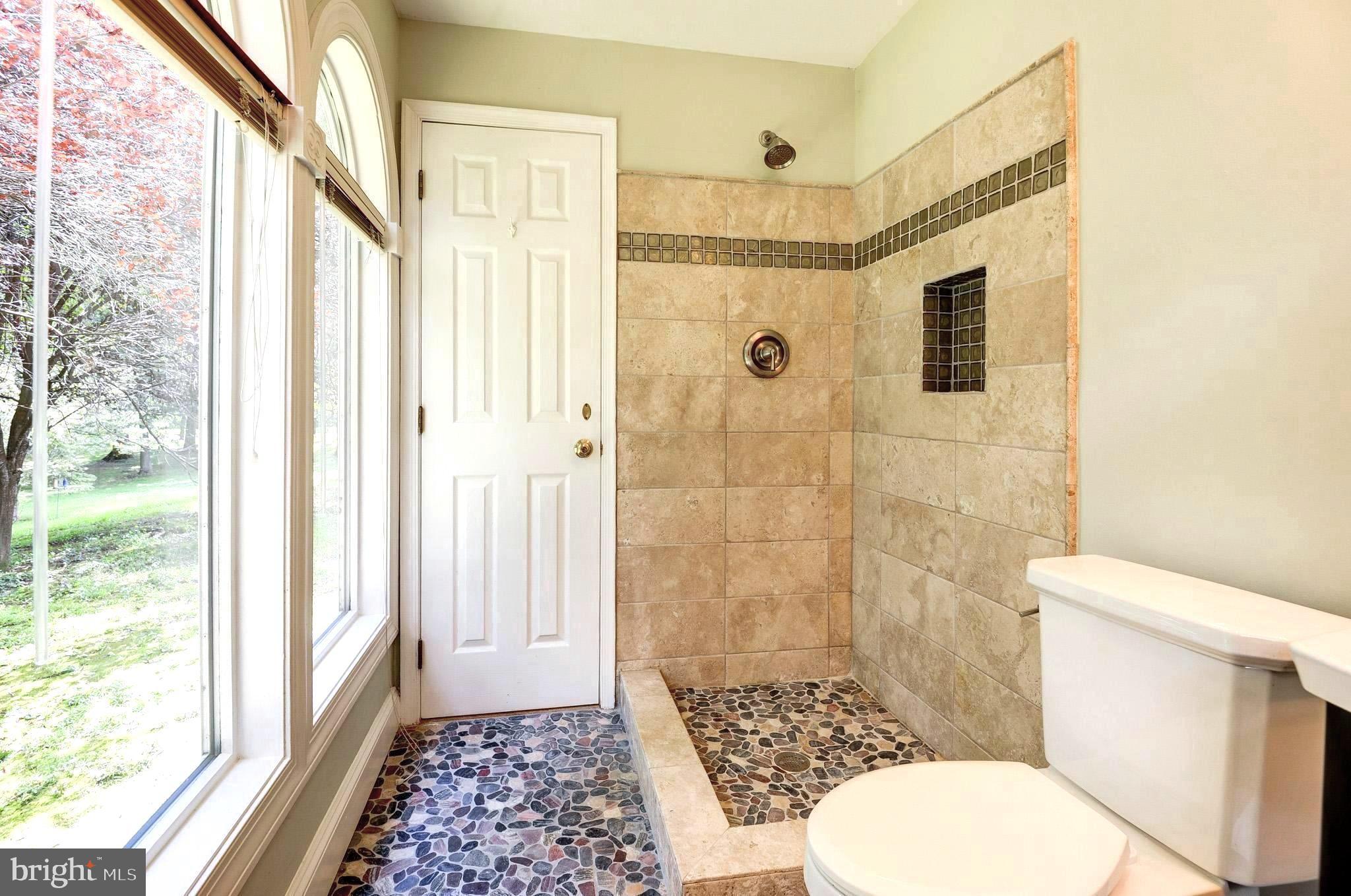 POTOMAC FALLS - Residential